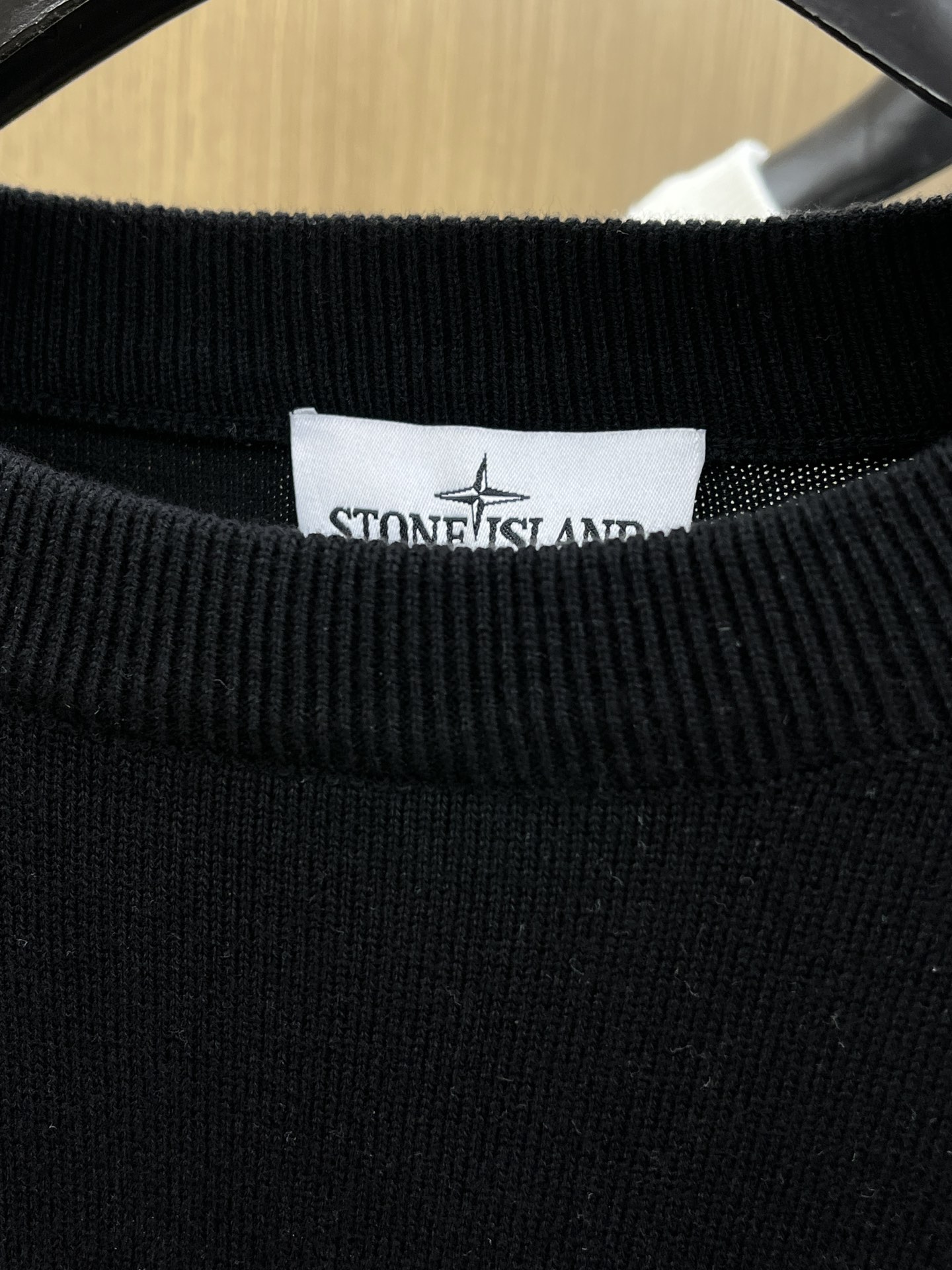 秋冬 Stone 🔥FW独家最新款男士休闲套头针织毛衣～高级定制 都市风十足 经典简约大气圆领打底针织毛