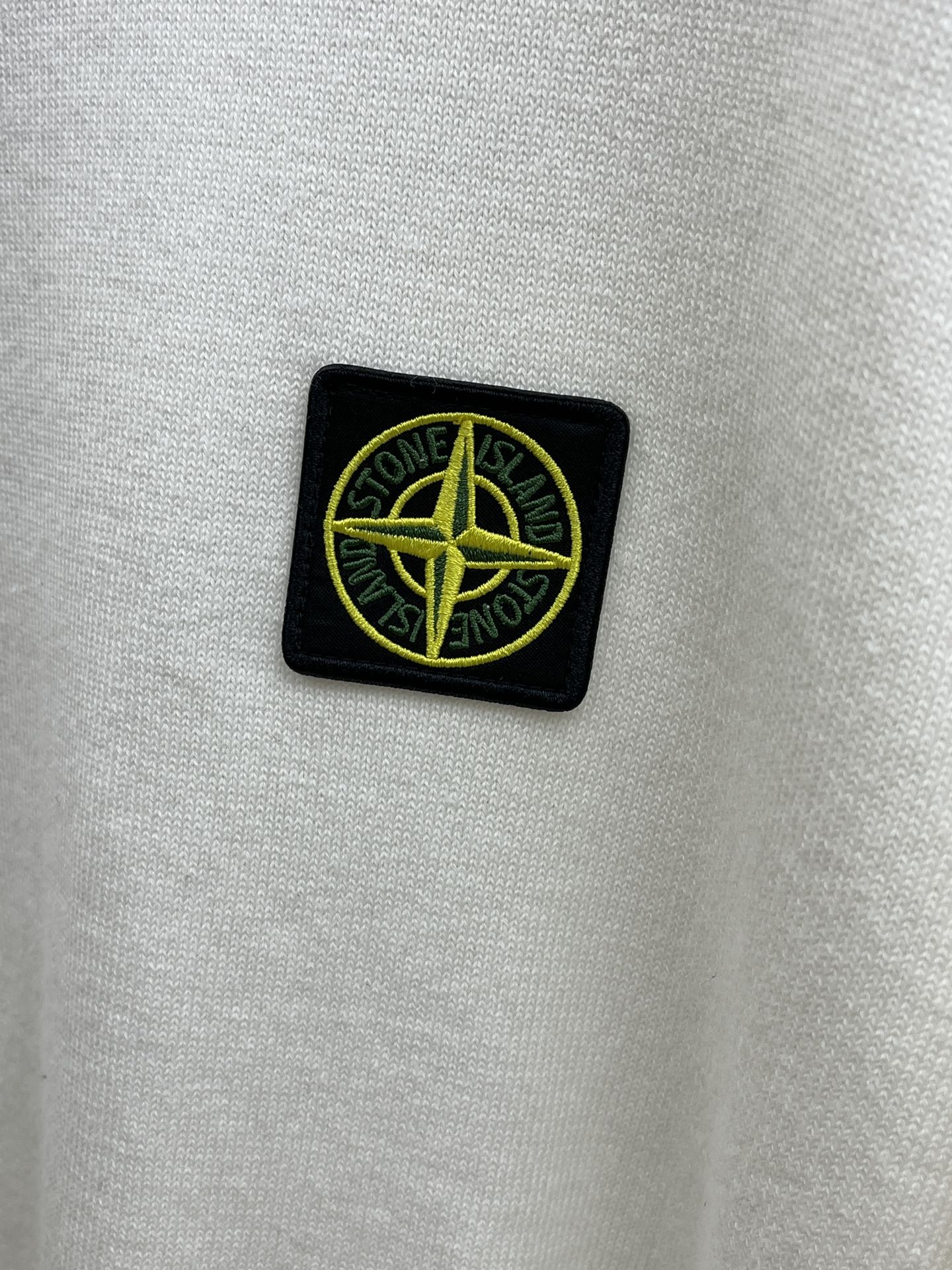 秋冬 Stone 🔥FW独家最新款男士休闲套头针织毛衣～高级定制 都市风十足 经典简约大气圆领打底针织毛