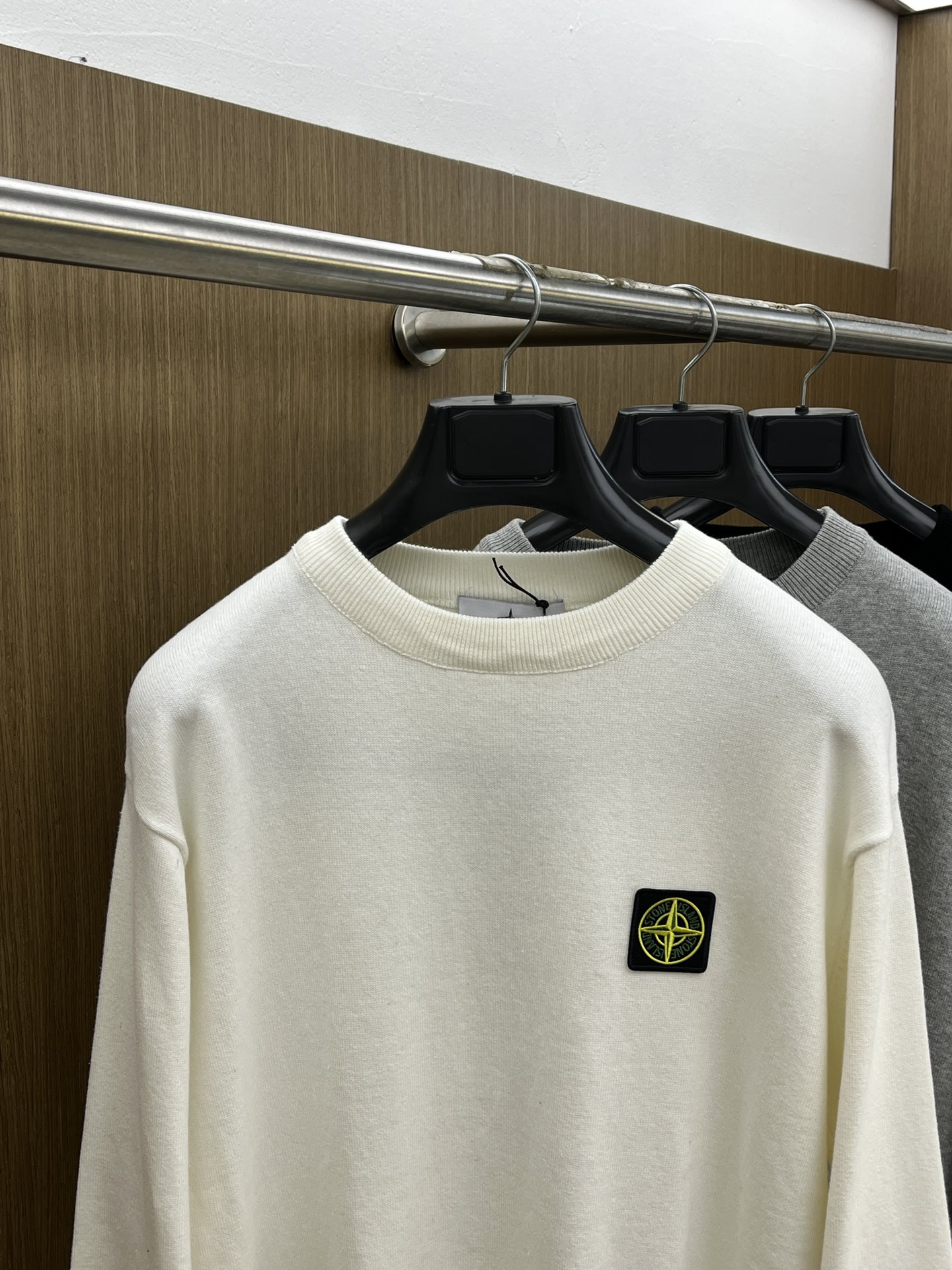 秋冬 Stone 🔥FW独家最新款男士休闲套头针织毛衣～高级定制 都市风十足 经典简约大气圆领打底针织毛