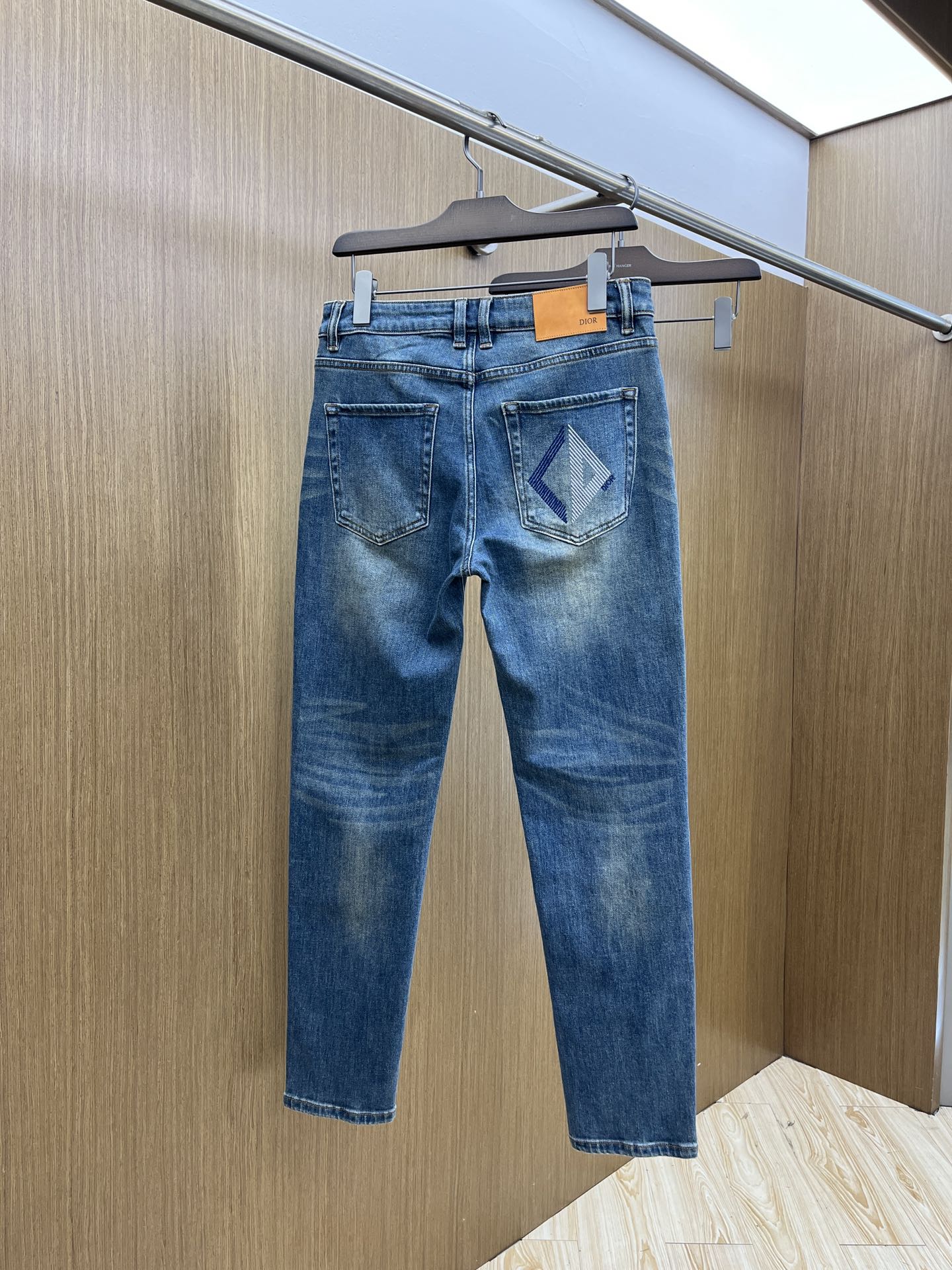 秋冬 CD 🔥🔥高端定制、2025秋冬最新款牛仔裤 柜台同步发售 原版定制复刻 客供五金辅料 原单品质 