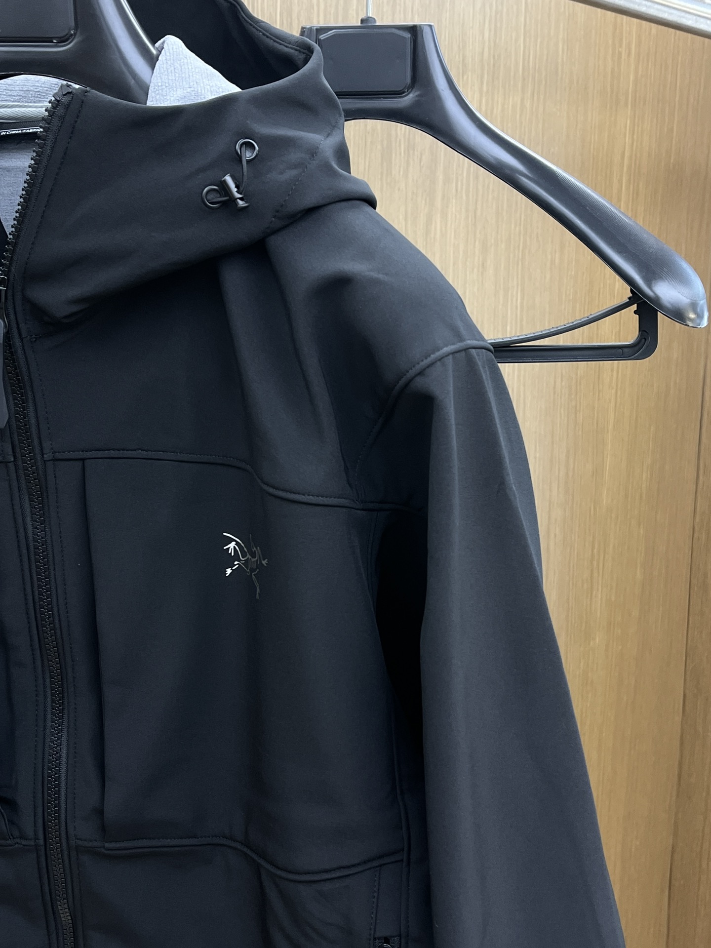 秋冬Arcteryx/始祖鸟 2025春秋新款软壳立领夹克冲锋衣外套这款GAMMALT夹克采用轻薄耐磨的