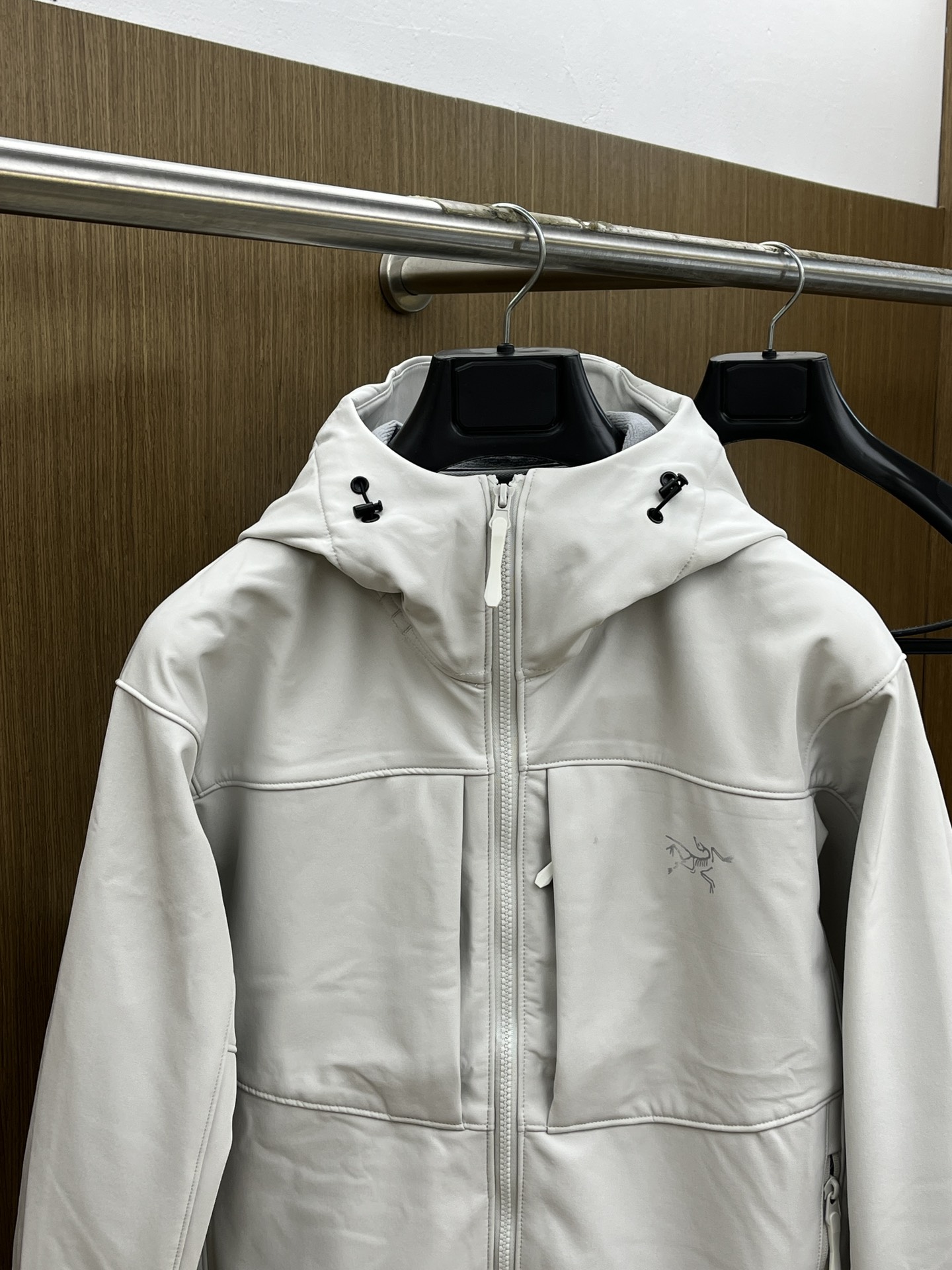 秋冬Arcteryx/始祖鸟 2025春秋新款软壳立领夹克冲锋衣外套这款GAMMALT夹克采用轻薄耐磨的