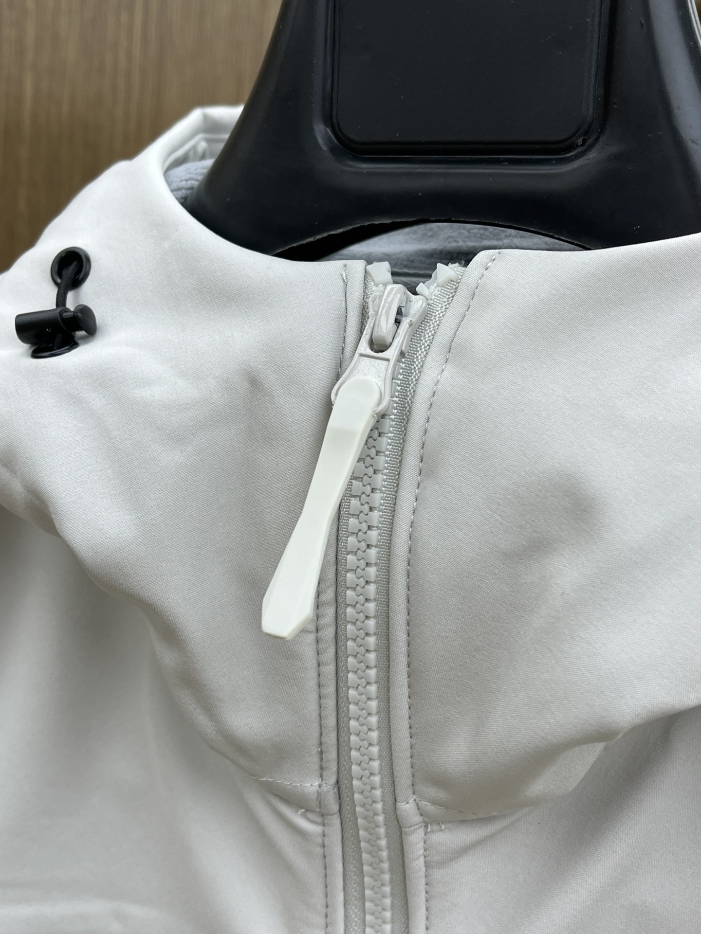 秋冬Arcteryx/始祖鸟 2025春秋新款软壳立领夹克冲锋衣外套这款GAMMALT夹克采用轻薄耐磨的