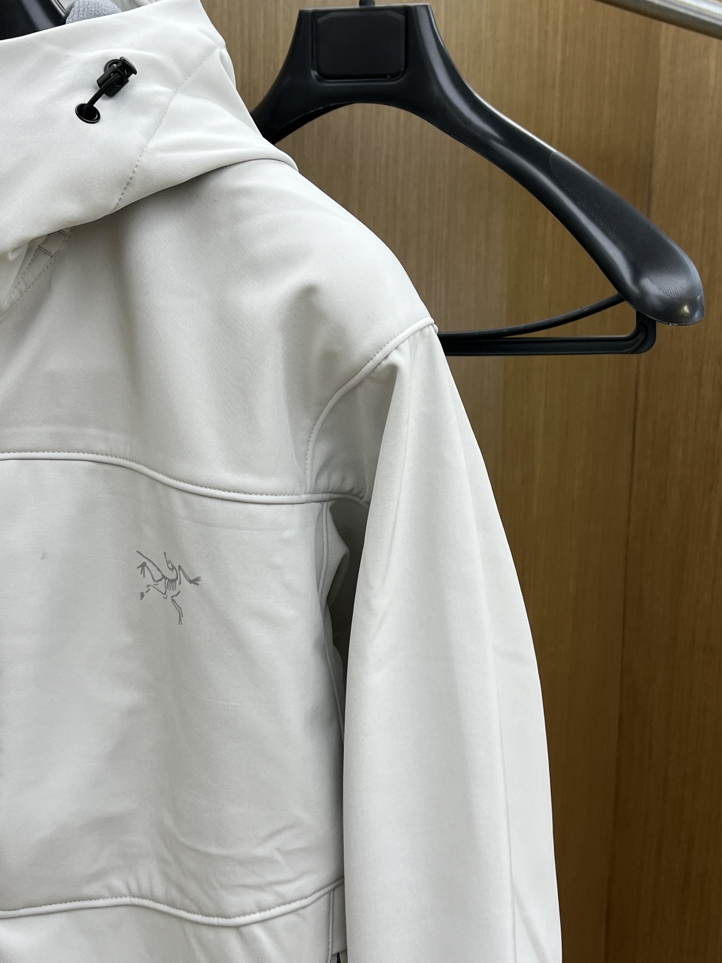 秋冬Arcteryx/始祖鸟 2025春秋新款软壳立领夹克冲锋衣外套这款GAMMALT夹克采用轻薄耐磨的