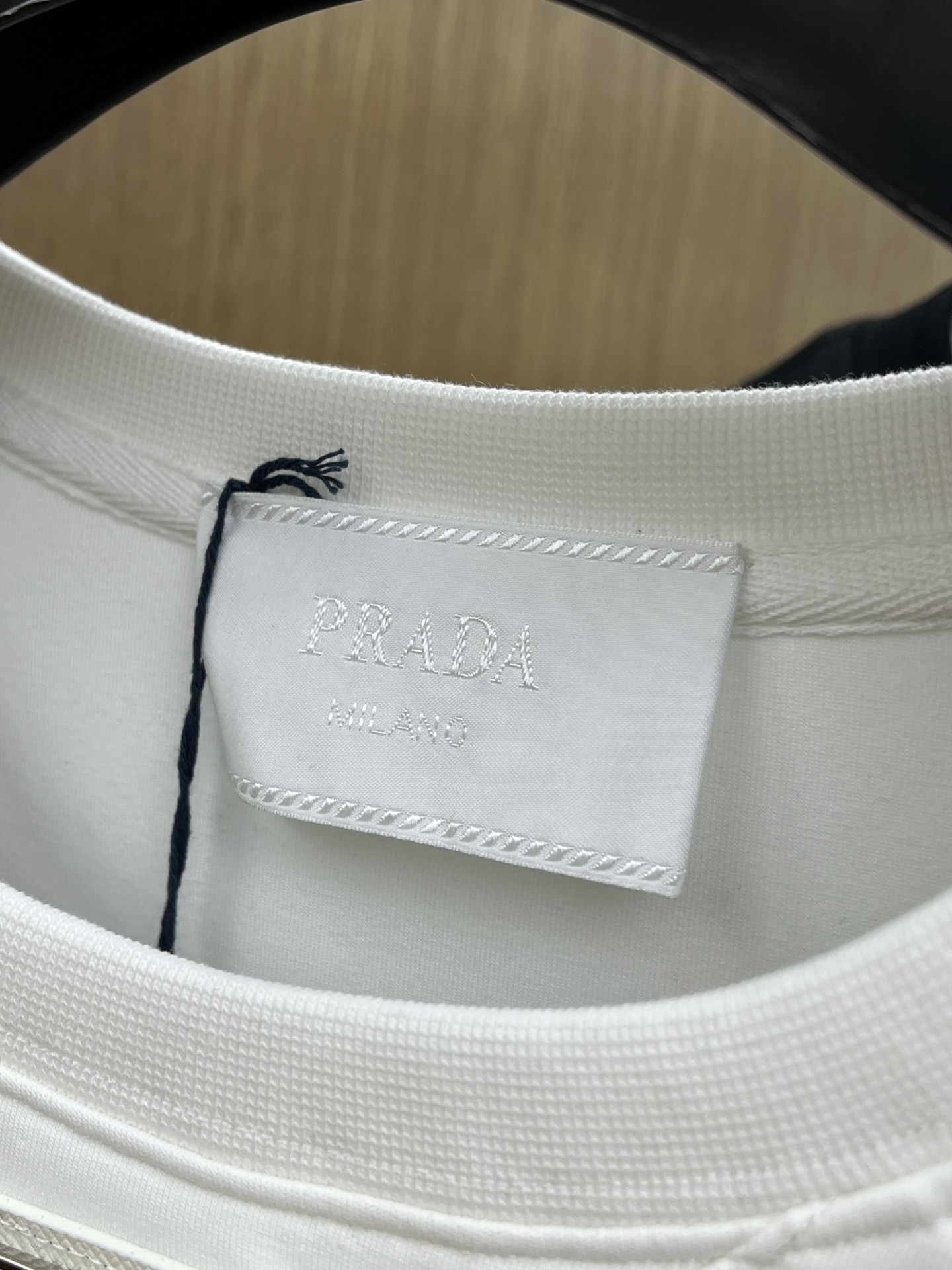 秋冬 PD 🔥🔥高品质 2025秋季新款，最新圆领套头卫衣 原版版型上身休闲百搭、随性慵懒范，定制原版双