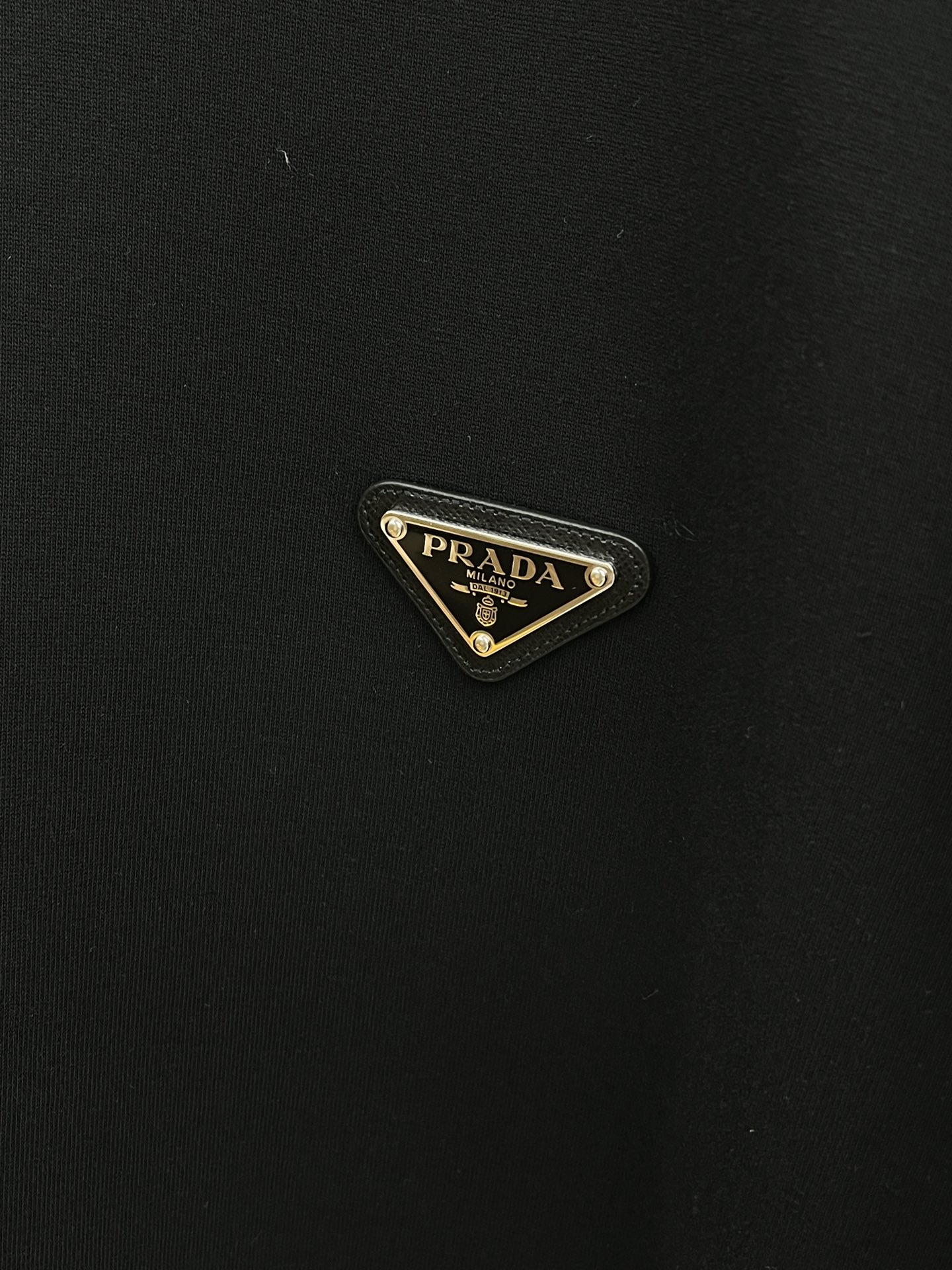 秋冬 PD 🔥🔥高品质 2025秋季新款，最新圆领套头卫衣 原版版型上身休闲百搭、随性慵懒范，定制原版双