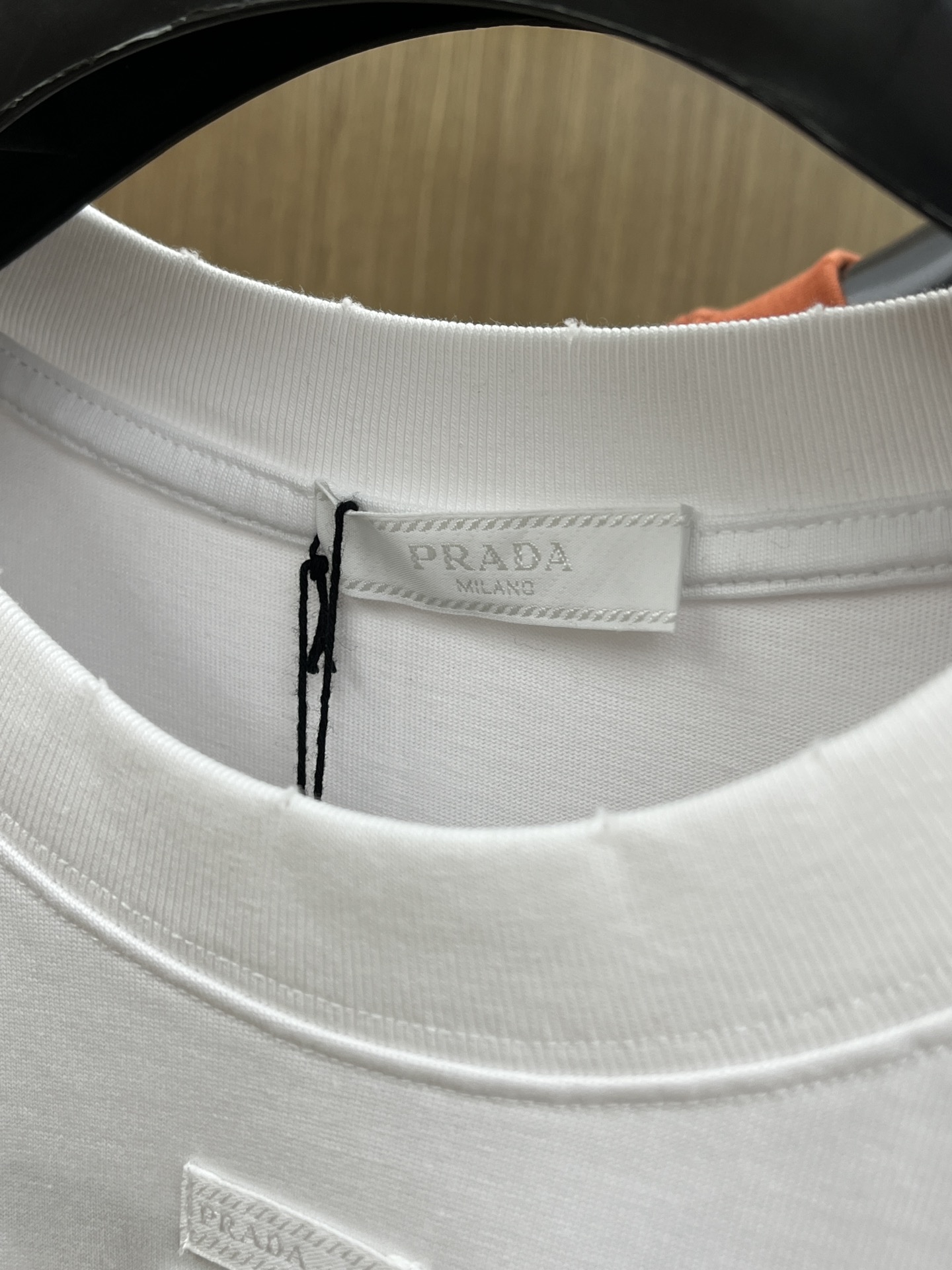 秋冬 PD 🔥🔥高品质 2025秋季新款，最新圆领长袖T恤 原版版型上身休闲百搭、随性慵懒范，定制原版双