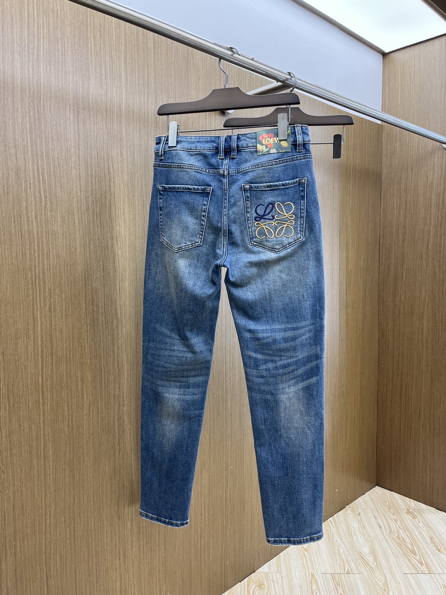 秋冬 LOE 🔥🔥高端定制、2025秋冬最新款牛仔裤 柜台同步发售 原版定制复刻 客供五金辅料 原单品质