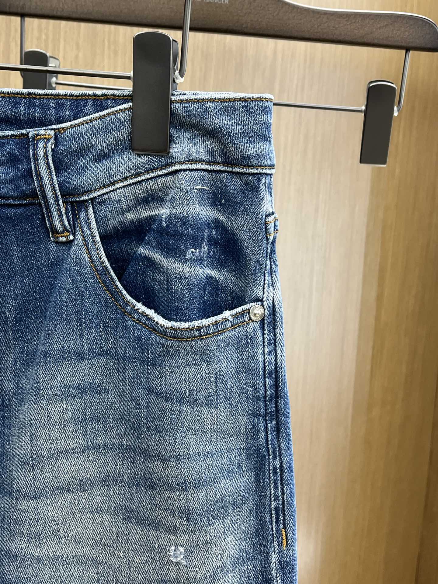 秋冬 LOE 🔥🔥高端定制、2025秋冬最新款牛仔裤 柜台同步发售 原版定制复刻 客供五金辅料 原单品质