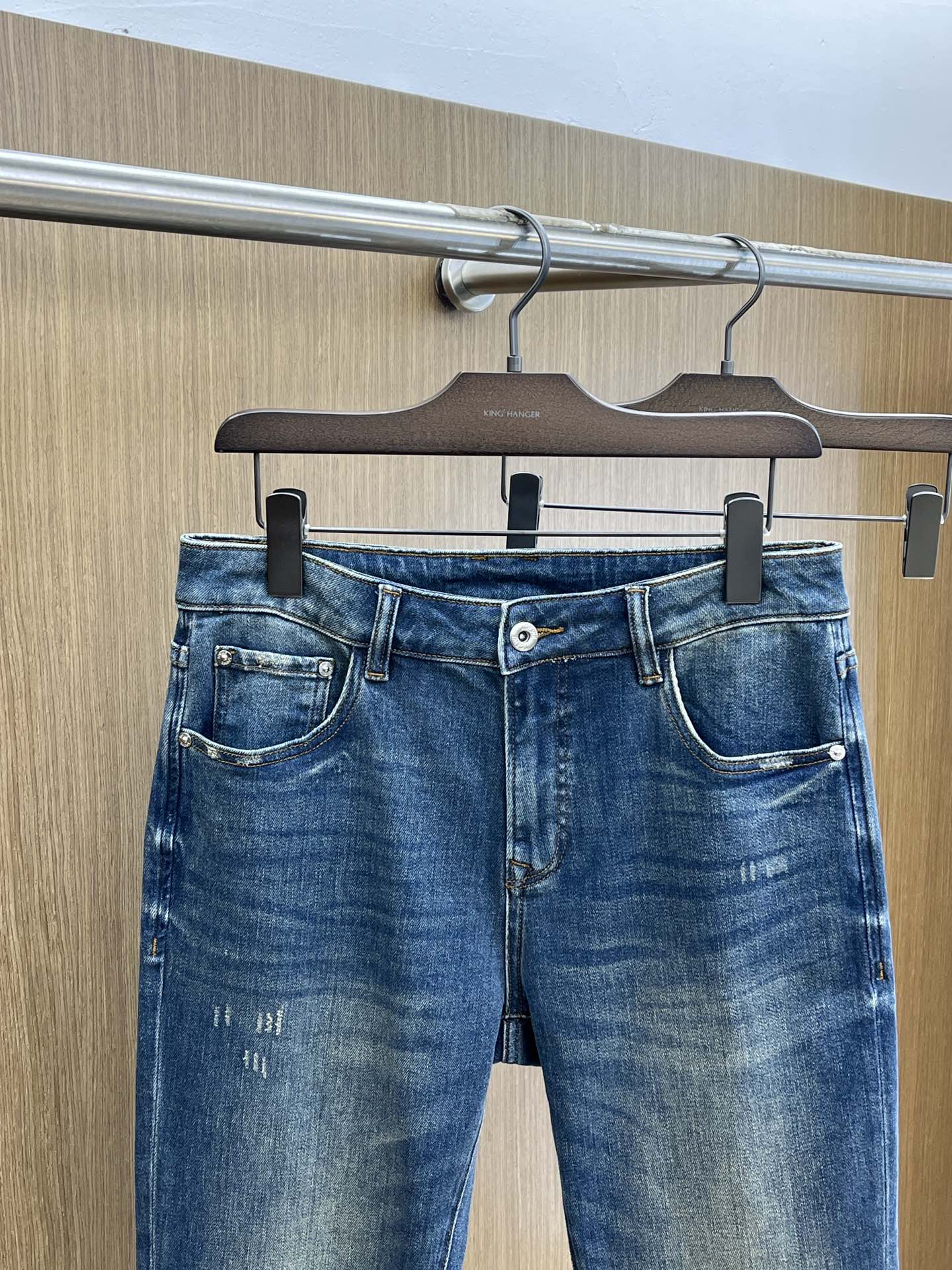 秋冬 LOE 🔥🔥高端定制、2025秋冬最新款牛仔裤 柜台同步发售 原版定制复刻 客供五金辅料 原单品质