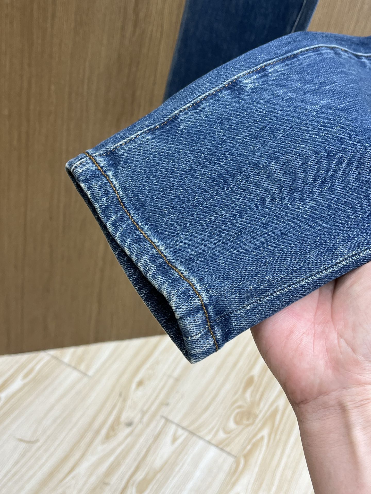 秋冬 LOE 🔥🔥高端定制、2025秋冬最新款牛仔裤 柜台同步发售 原版定制复刻 客供五金辅料 原单品质