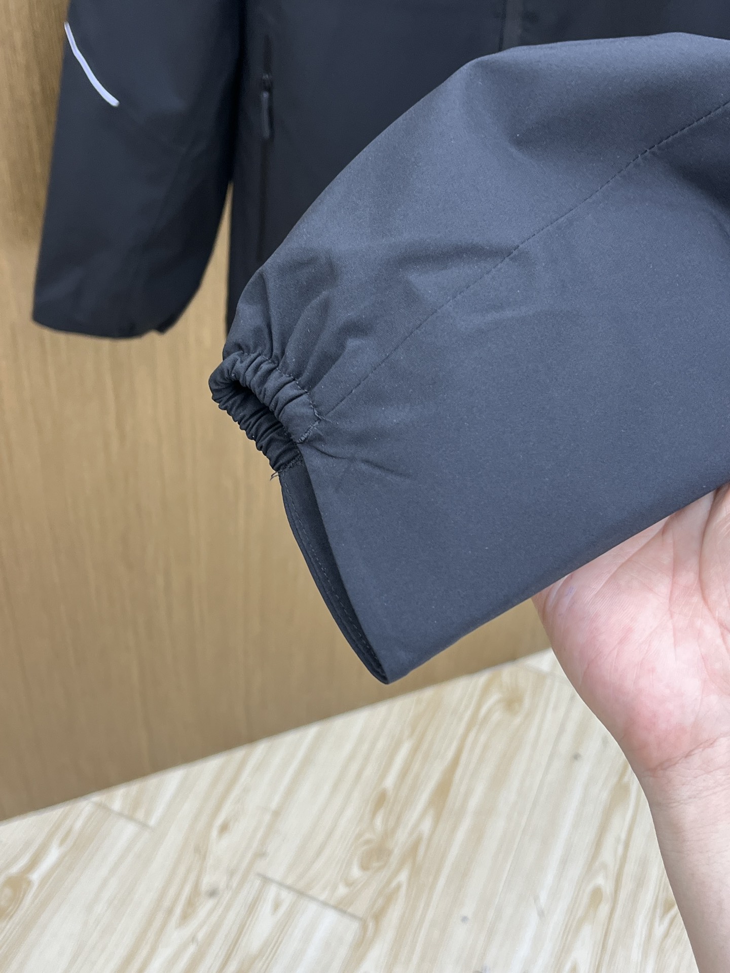 秋冬Arcteryx/始祖鸟 2025早秋新款软壳立领夹克冲锋衣外套这款GAMMALT夹克采用轻薄耐磨的