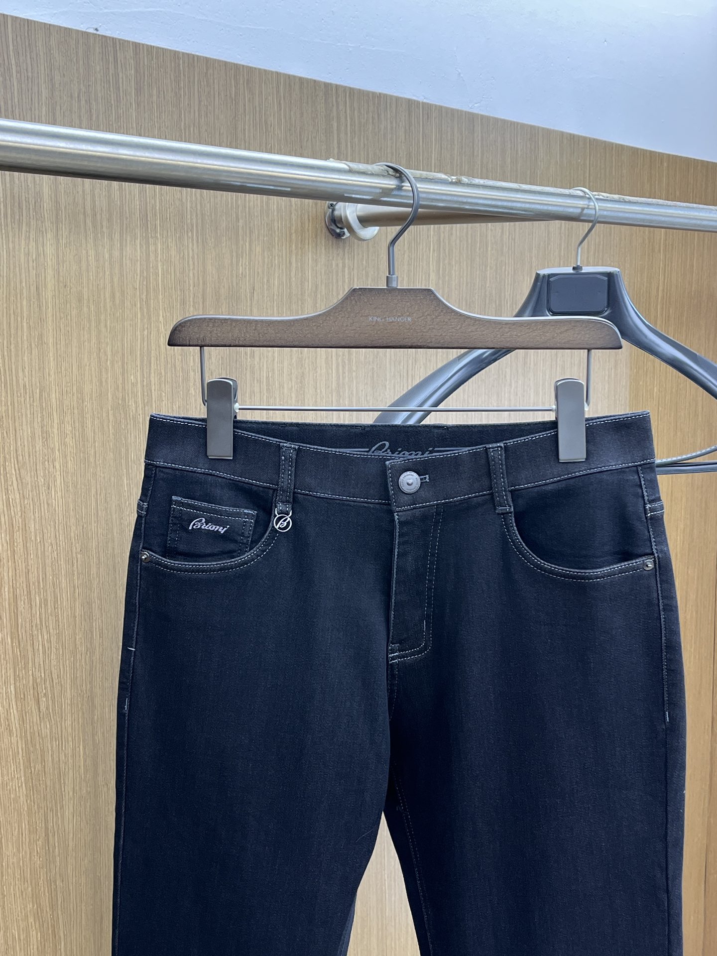 秋冬 Bunol🔥🔥秋冬新品休闲牛仔裤 👖官网同步发售，裤身工艺设计，进口客供辅料、面料定制，代工厂出品