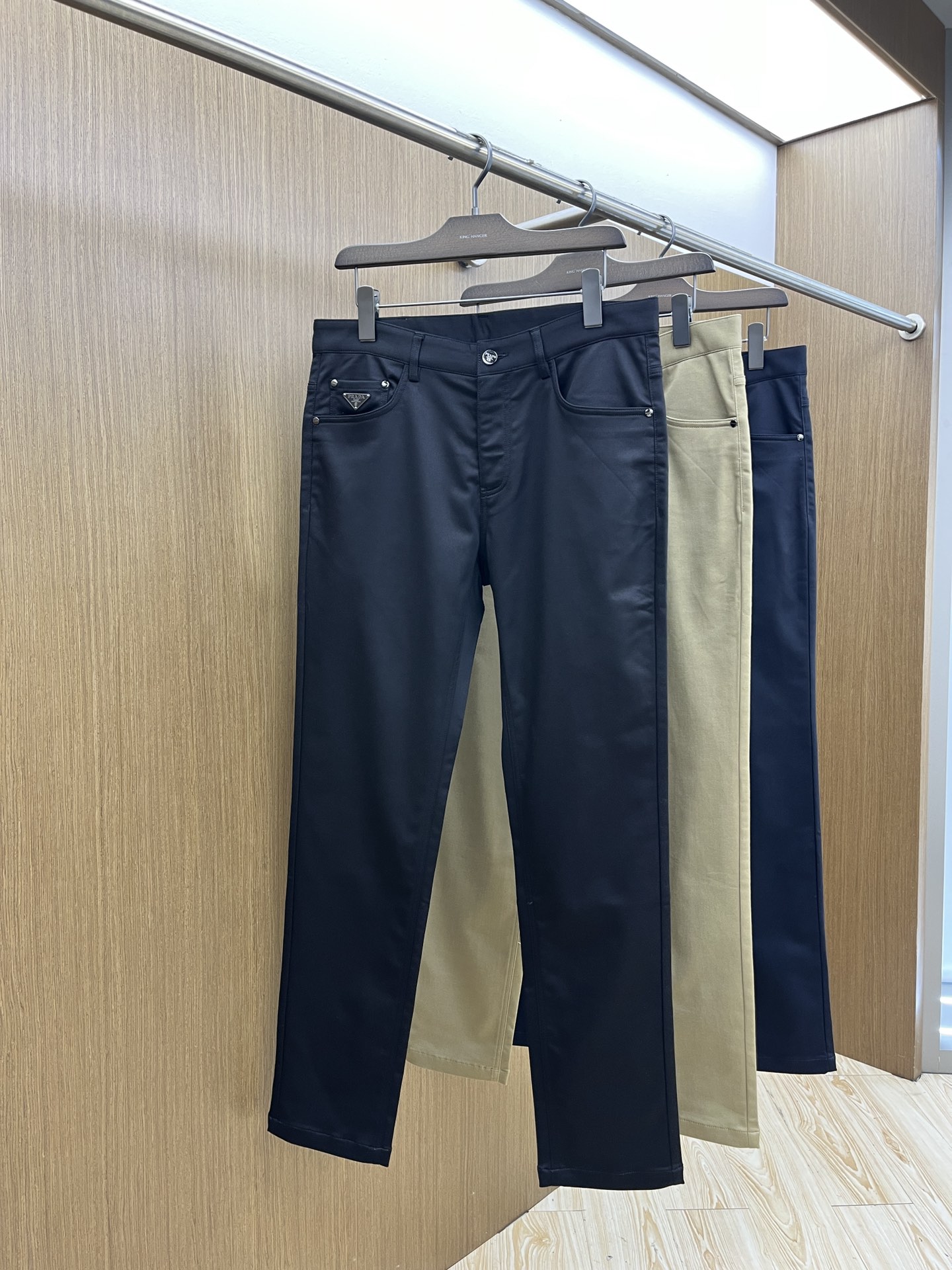 价格修正 秋冬 PD 🔥🔥秋冬新品休闲牛仔裤 👖官网同步发售，裤身工艺设计，进口客供辅料、面料定制，代工