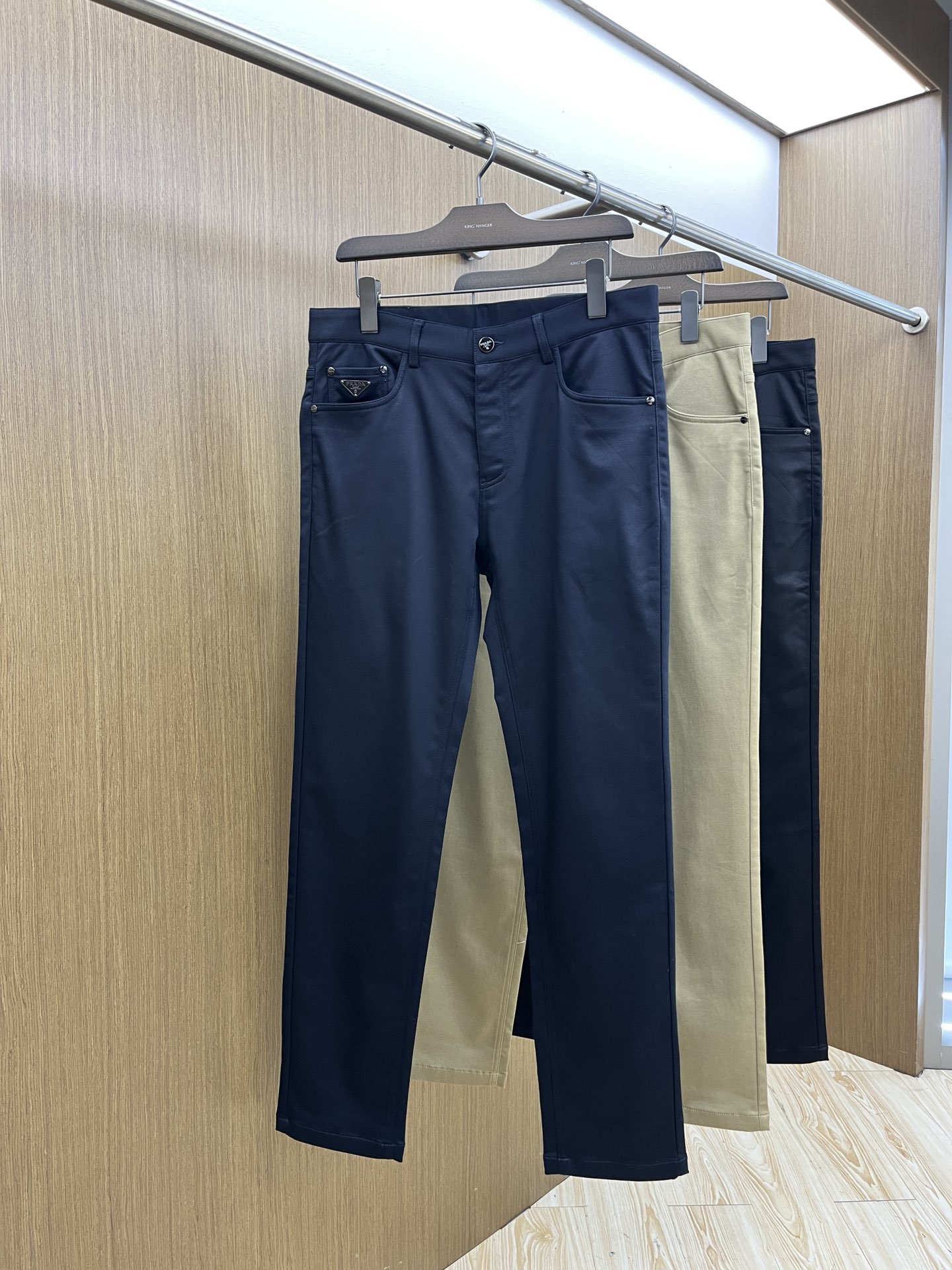 价格修正 秋冬 PD 🔥🔥秋冬新品休闲牛仔裤 👖官网同步发售，裤身工艺设计，进口客供辅料、面料定制，代工