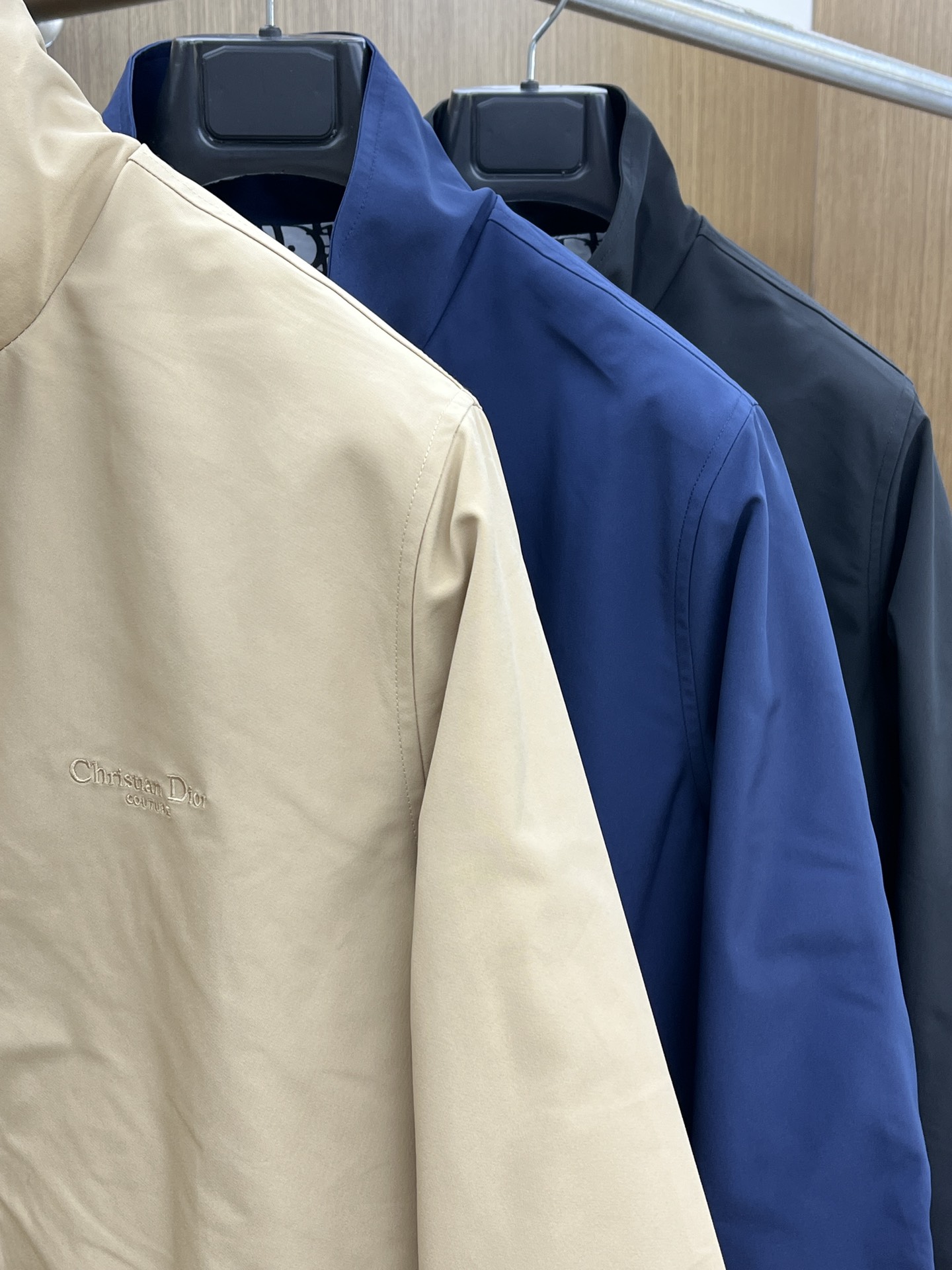 秋冬 CD 🔥FW秋季原单狠货 意大利进口面料时尚夹克风衣外套。欧洲专柜同步，上身更随意大方，专柜原版五