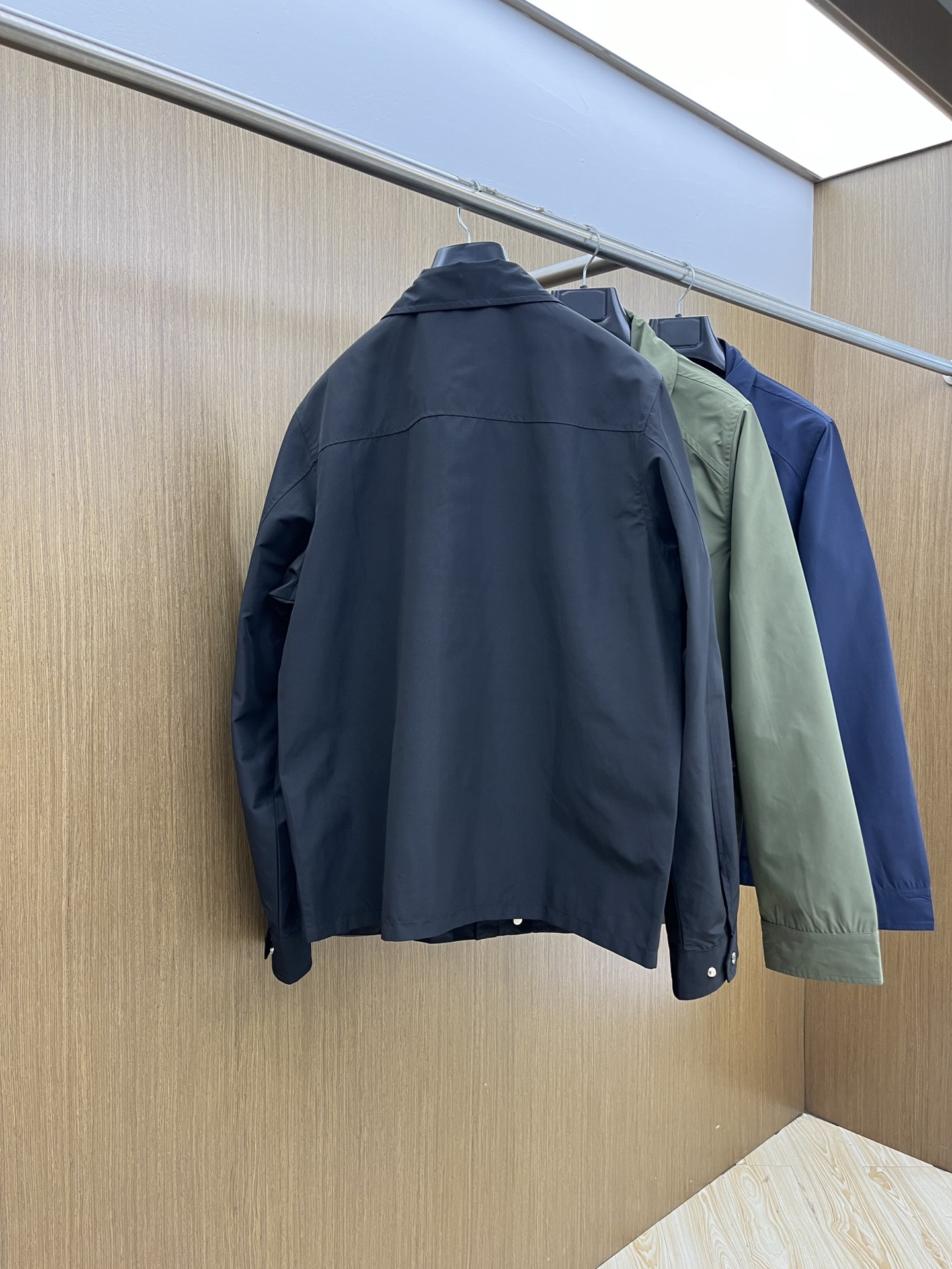 秋冬 BC 🔥FW秋季原单狠货 意大利进口面料时尚夹克风衣外套。欧洲专柜同步，上身更随意大方，专柜原版五