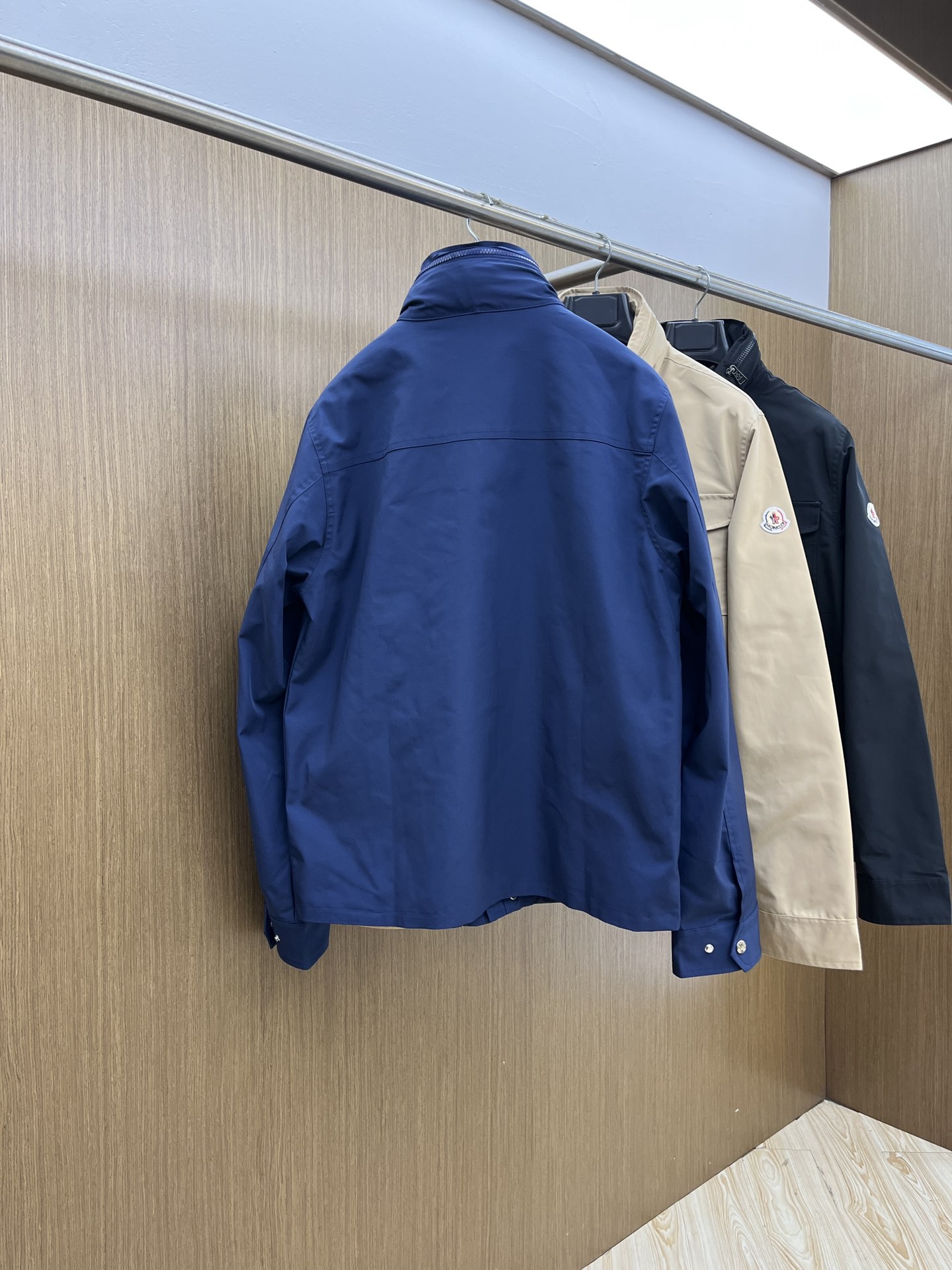 秋冬 Mon 🔥FW秋季原单狠货 意大利进口面料时尚夹克风衣外套。欧洲专柜同步，上身更随意大方，专柜原版