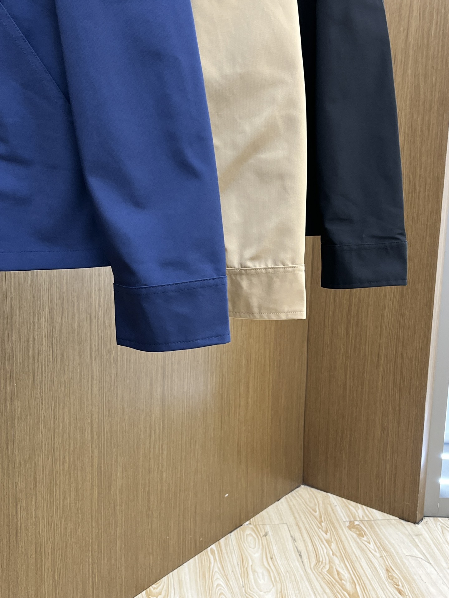 秋冬 Mon 🔥FW秋季原单狠货 意大利进口面料时尚夹克风衣外套。欧洲专柜同步，上身更随意大方，专柜原版