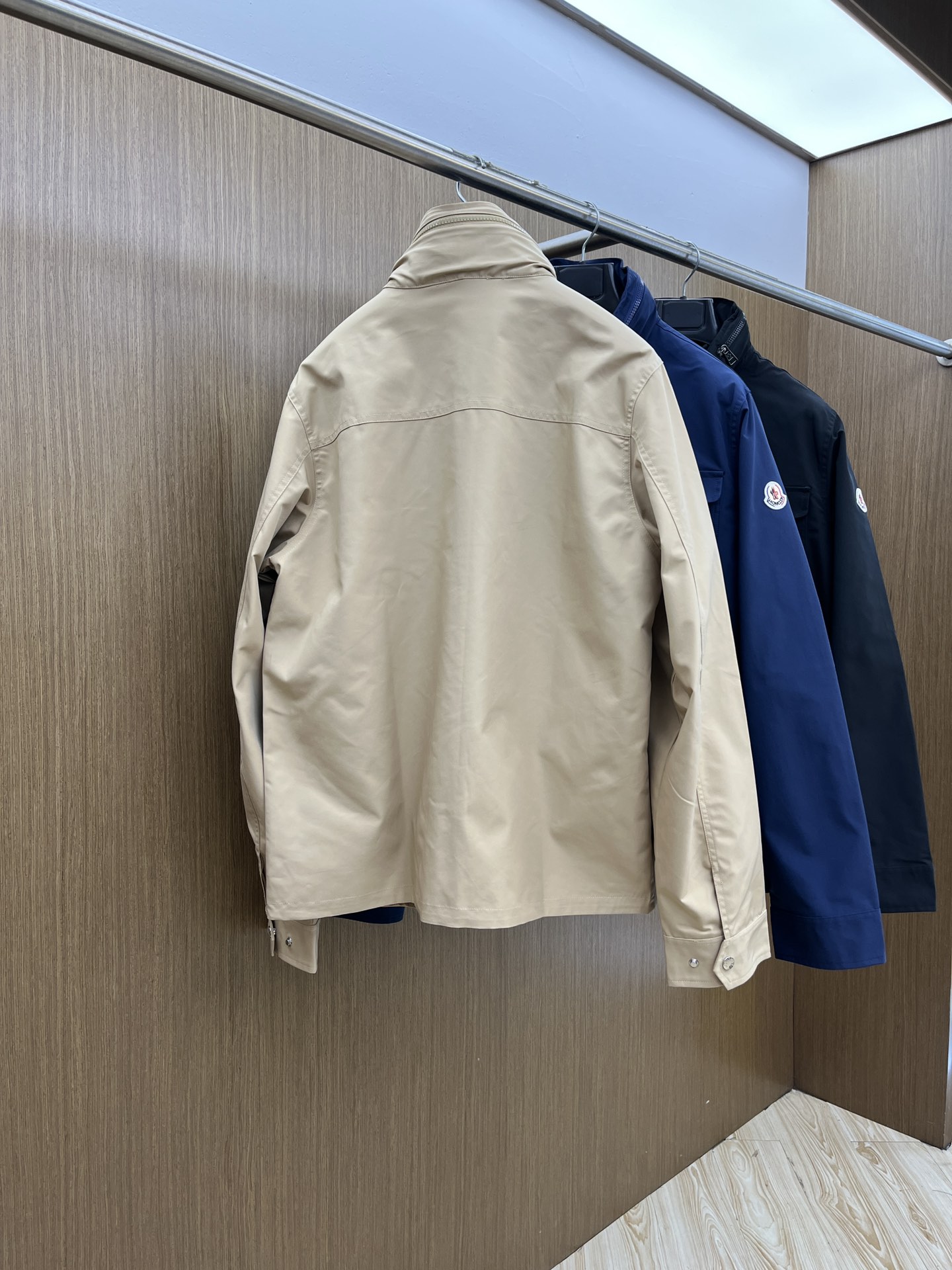 秋冬 Mon 🔥FW秋季原单狠货 意大利进口面料时尚夹克风衣外套。欧洲专柜同步，上身更随意大方，专柜原版