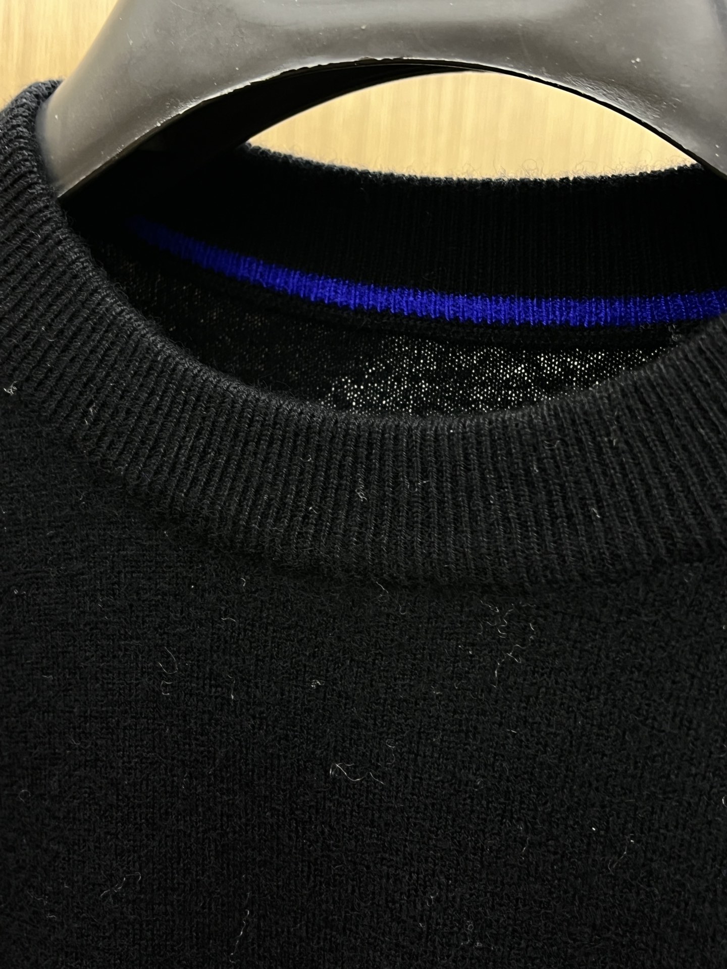 BBR 秋冬新品贸易公司渠道稀出，领先官网发售！基础款纯色针织衫单穿叠穿的好选择，修身显瘦的合身版型款式