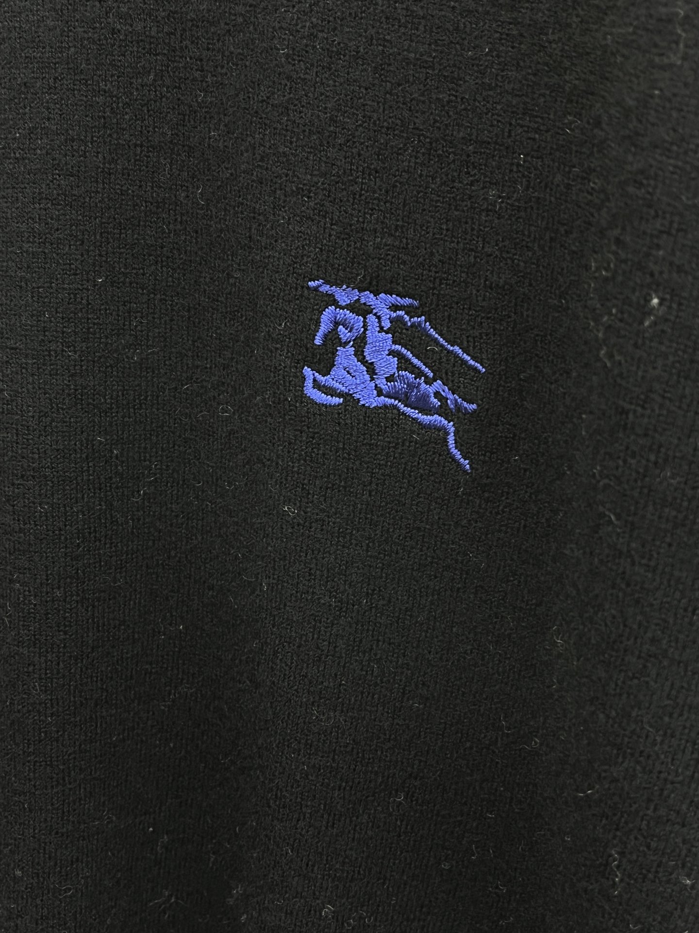 BBR 秋冬新品贸易公司渠道稀出，领先官网发售！基础款纯色针织衫单穿叠穿的好选择，修身显瘦的合身版型款式