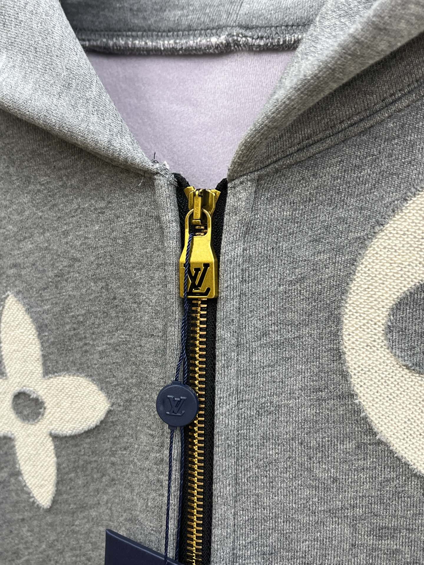 秋冬 LV🔥GW新款全身定制字母烧花毛巾绣拉链连帽夹克外套 内里加绒LV全身毛巾绣超高成本 定制爽滑面料