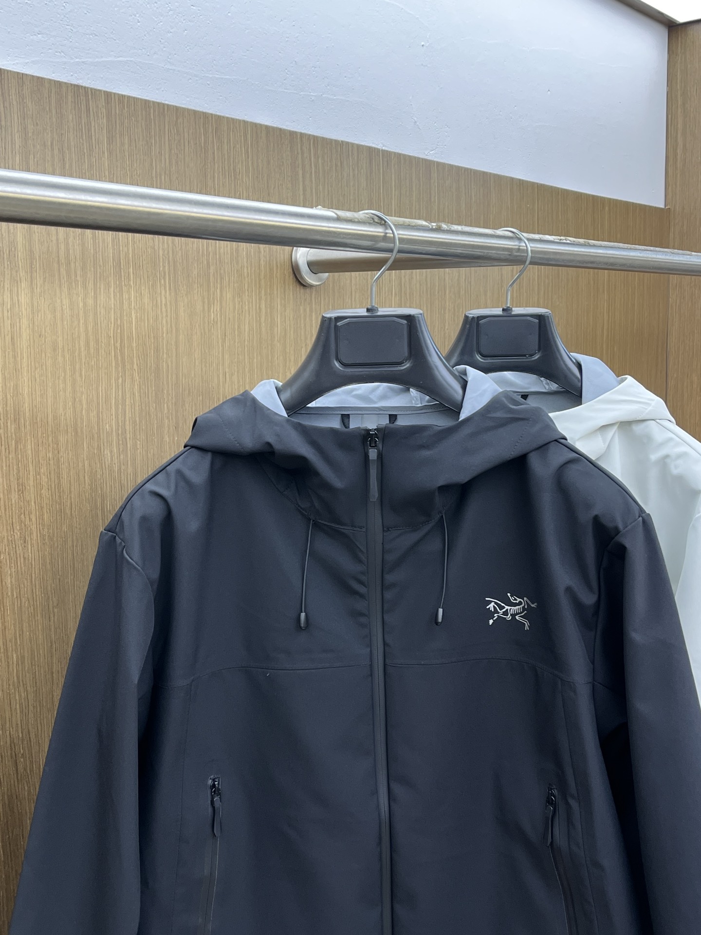 秋冬Arcteryx/始祖鸟 2025春秋新款软壳立领夹克冲锋衣外套这款GAMMALT夹克采用轻薄耐磨的