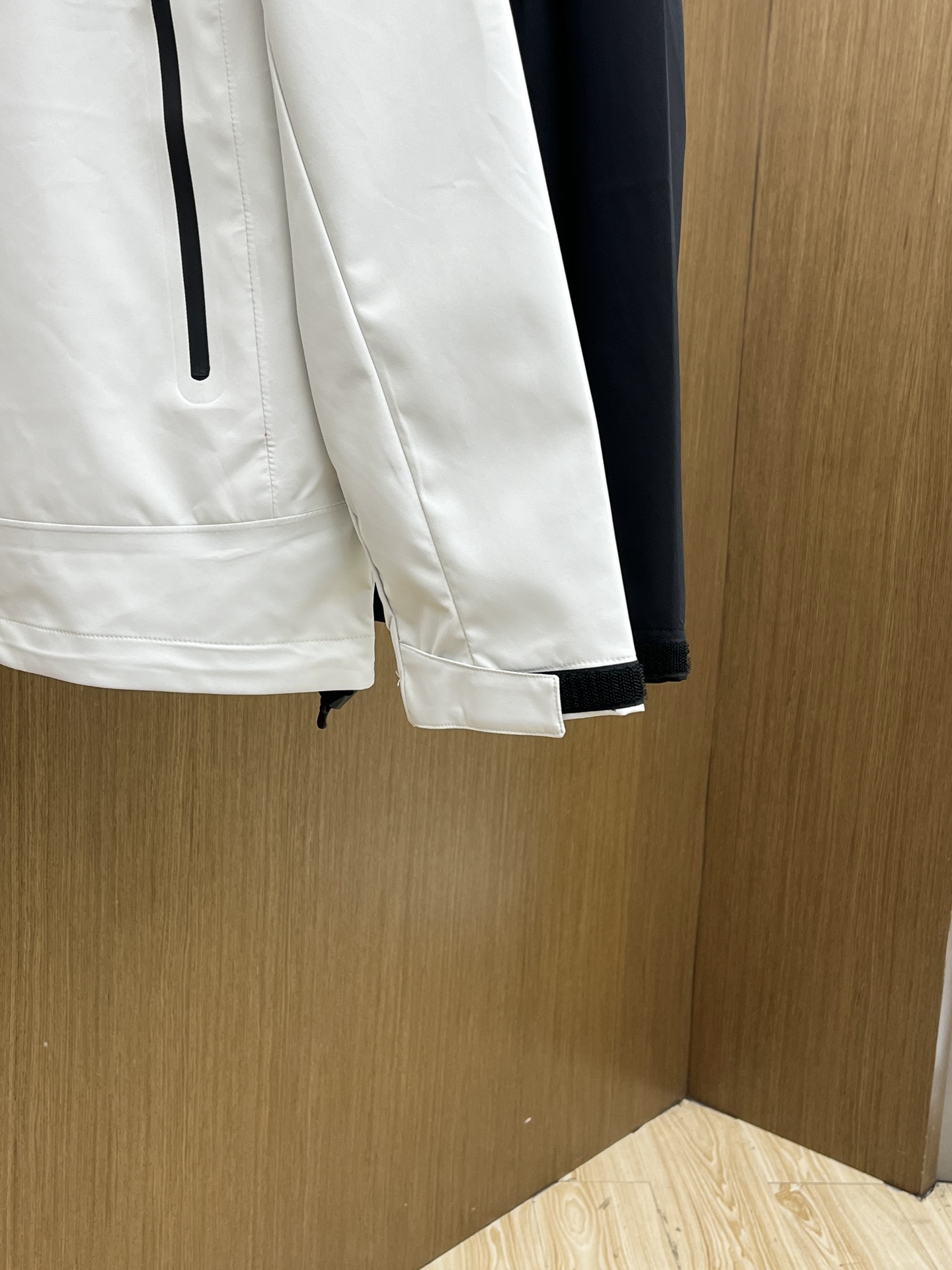 秋冬Arcteryx/始祖鸟 2025春秋新款软壳立领夹克冲锋衣外套这款GAMMALT夹克采用轻薄耐磨的