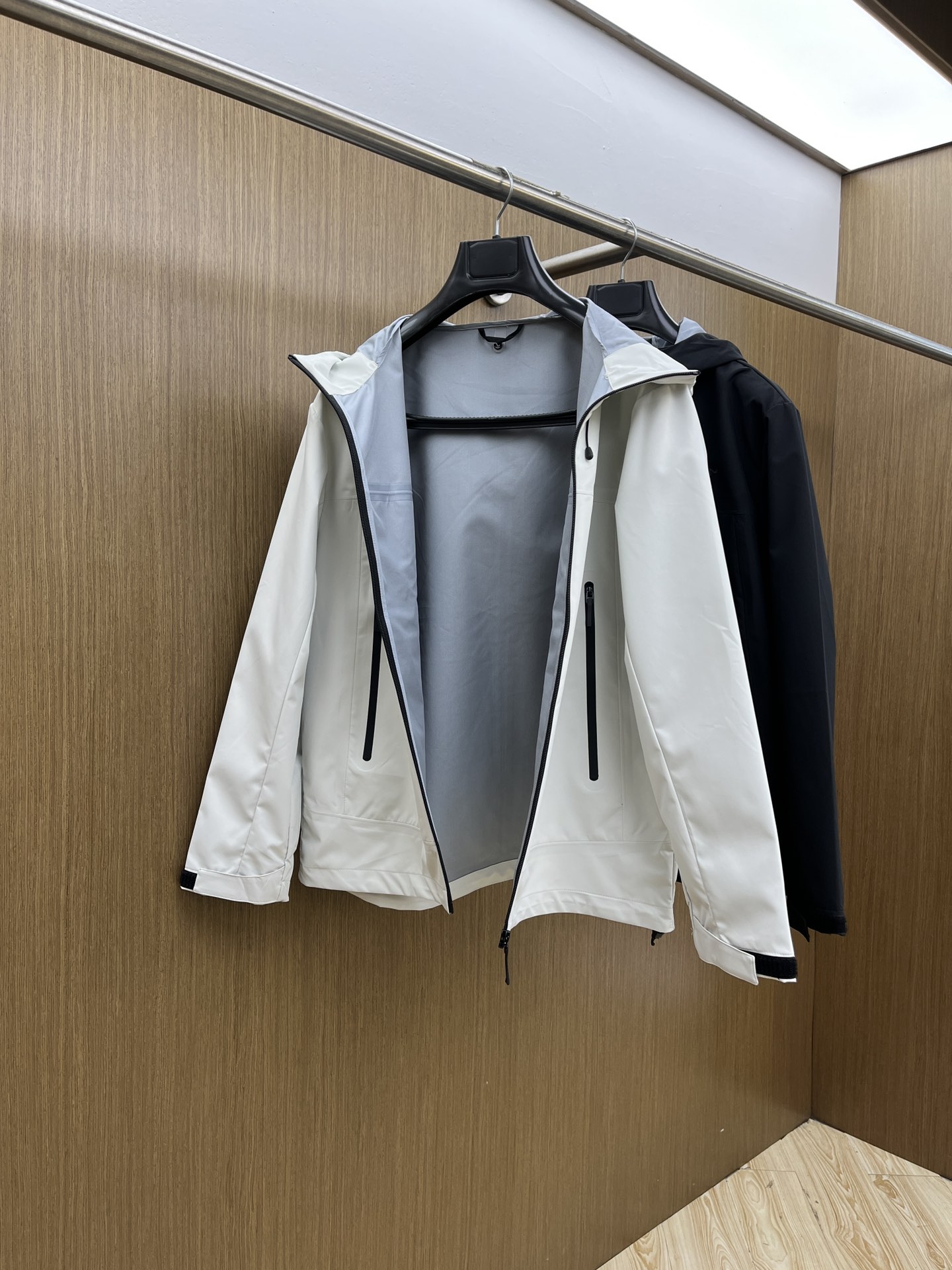 秋冬Arcteryx/始祖鸟 2025春秋新款软壳立领夹克冲锋衣外套这款GAMMALT夹克采用轻薄耐磨的