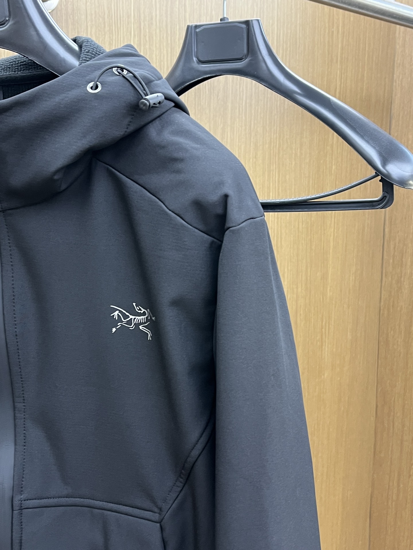 秋冬Arcteryx/始祖鸟 2025春秋新款软壳立领夹克冲锋衣外套这款GAMMALT夹克采用轻薄耐磨的