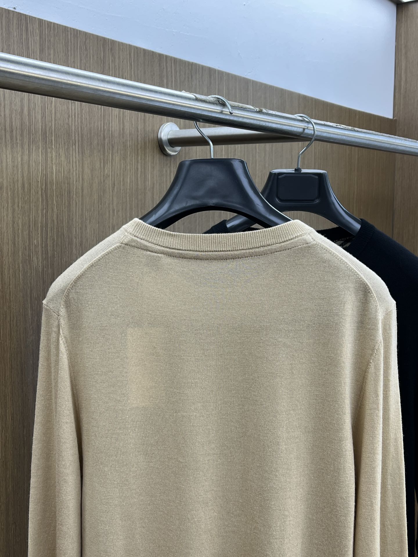 秋冬 BBR 🔥GW新款长袖毛衣 胸口精致logo战马刺绣细节 精纺羊毛毛衣针织衫 面料质感很好 品质杠