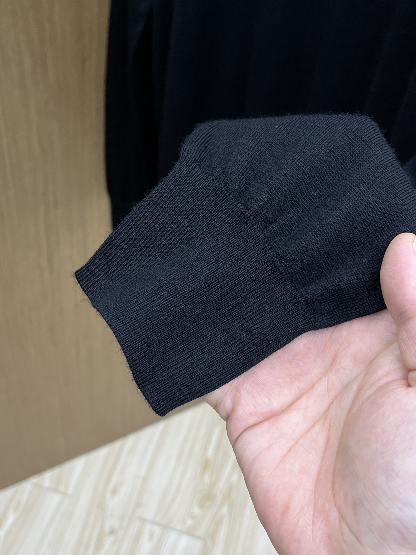 秋冬 BBR 🔥GW新款长袖毛衣 胸口精致logo战马刺绣细节 精纺羊毛毛衣针织衫 面料质感很好 品质杠