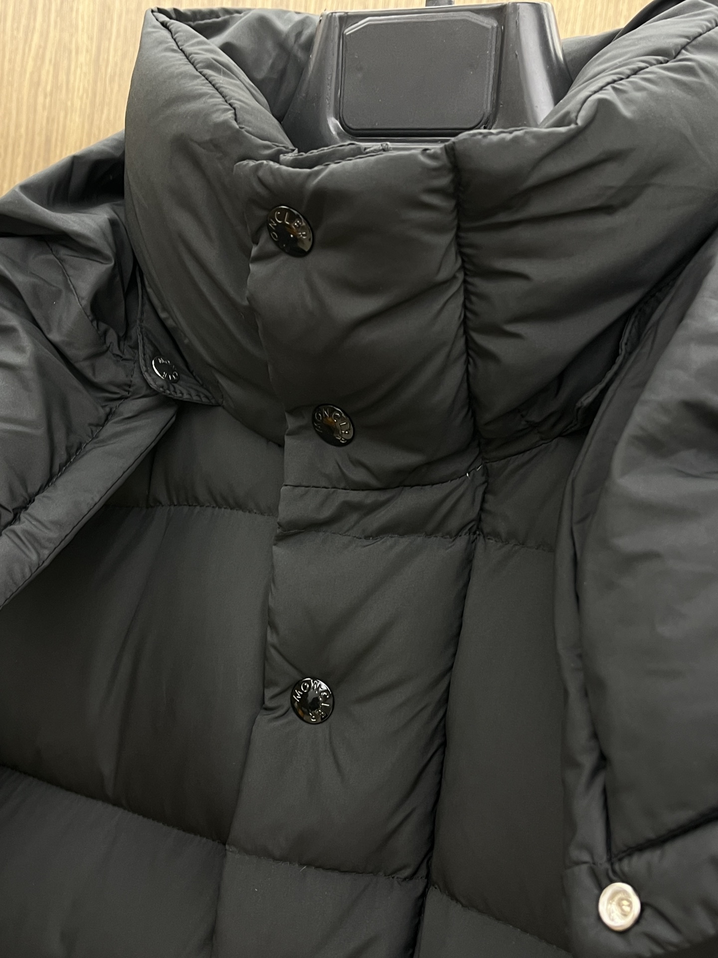 秋冬羽绒 Mon 🔥Gw经典款羽绒服外套 秋冬爆款🆕羽绒服 原版订制五金配件全进口原版定制 欢迎对比 绝