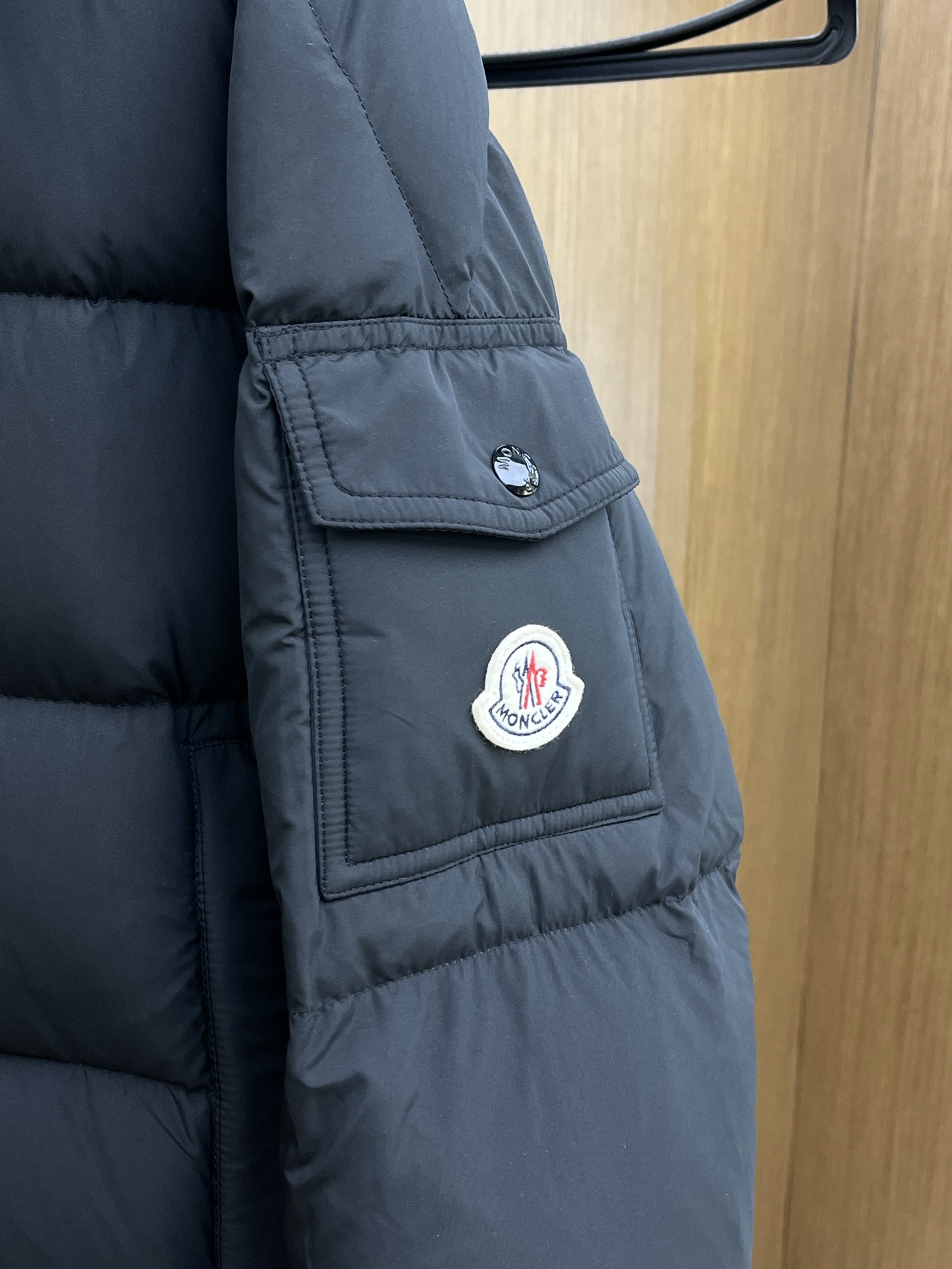 秋冬羽绒 Mon 🔥Gw经典款羽绒服外套 秋冬爆款🆕羽绒服 原版订制五金配件全进口原版定制 欢迎对比 绝