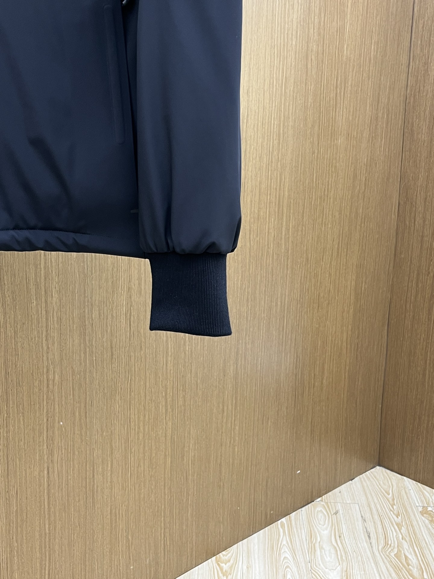 秋冬羽绒 Mon 🔥🔥羽绒服2025最新款时尚设计师款羽绒外套.（连帽可拆卸）处处细节显工艺足够的高级 