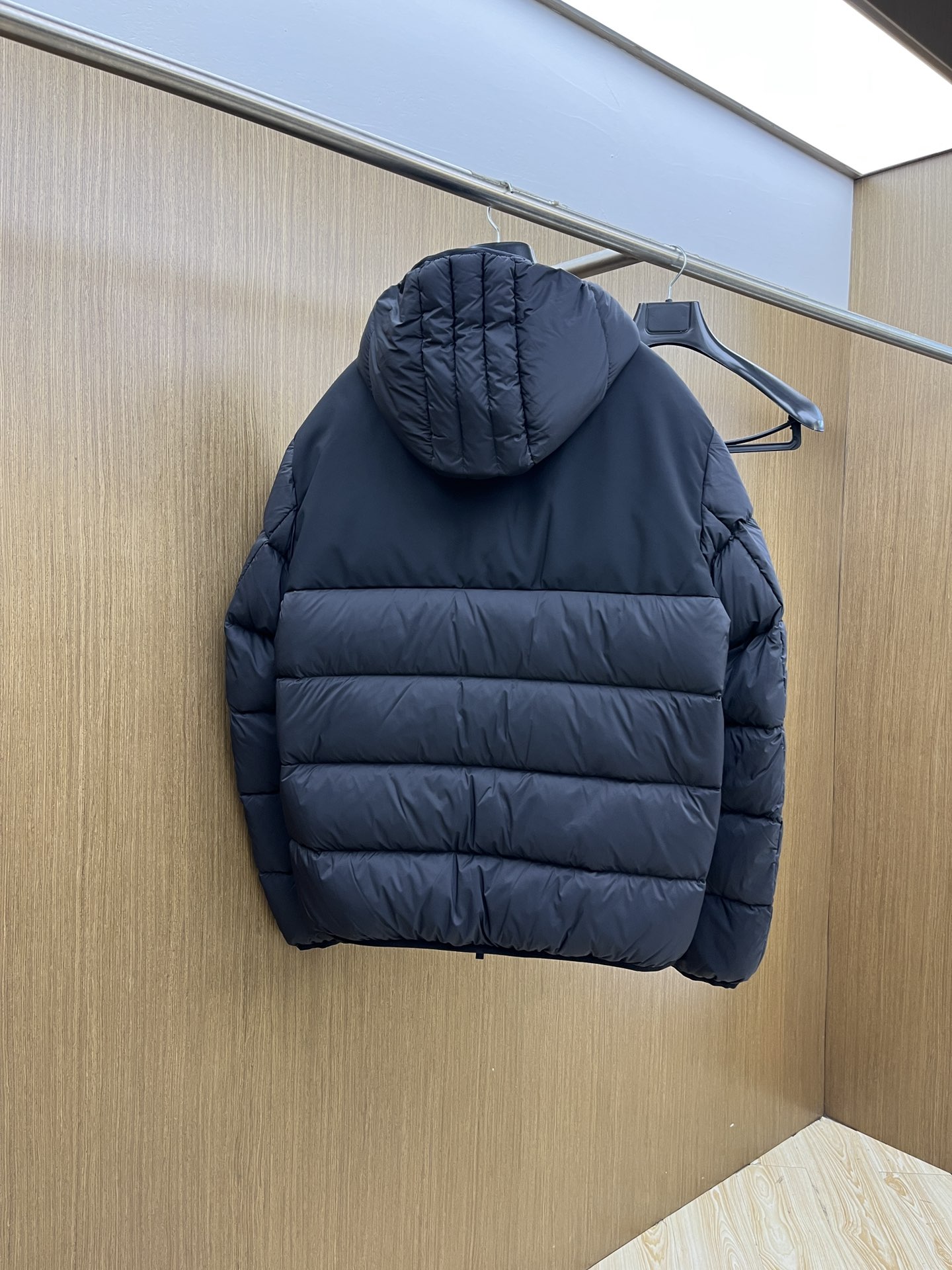 秋冬羽绒 Mon 🔥🔥羽绒服2025最新款时尚设计师款羽绒外套.（连帽不可拆卸）处处细节显工艺足够的高级