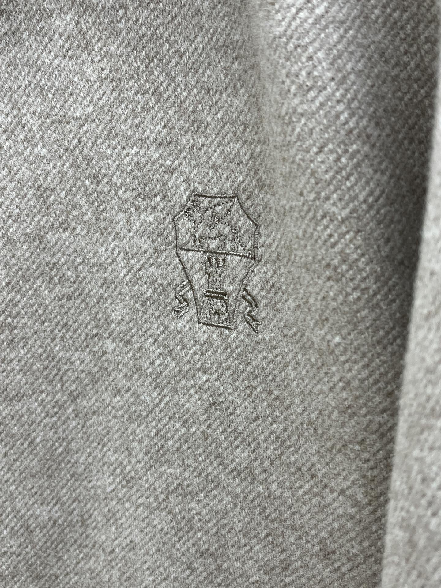 秋冬羽绒 BC🔥秋冬时尚翻领外套羽绒内冲100g-90白鸭绒，轻薄有型，上身不臃肿，颇具意大利典型风格的