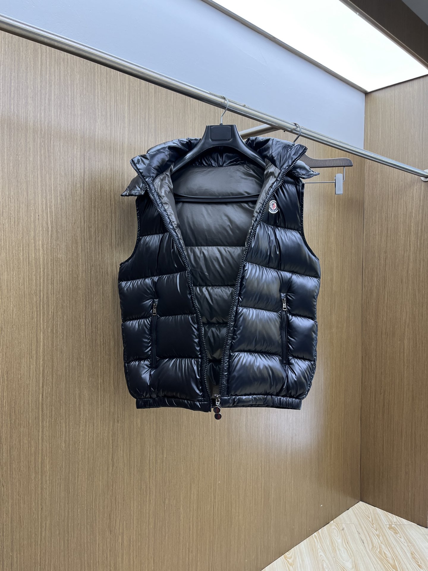 秋冬羽绒 Mon 🔥🔥高版本2025秋冬新款羽绒马甲🆕原版订制五金配件全进口原版定制 欢迎对比 绝对的高