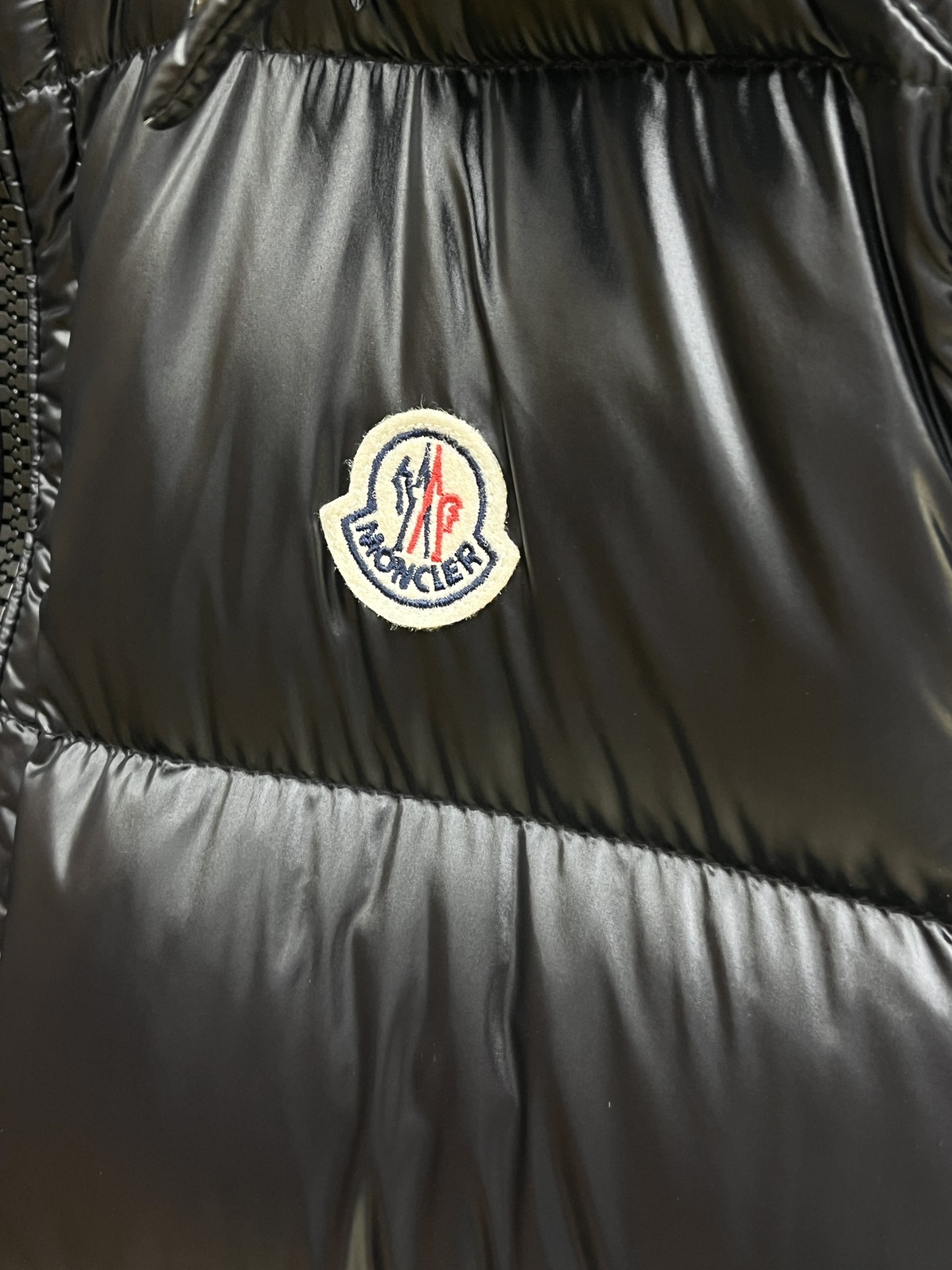 秋冬羽绒 Mon 🔥🔥高版本2025秋冬新款羽绒马甲🆕原版订制五金配件全进口原版定制 欢迎对比 绝对的高