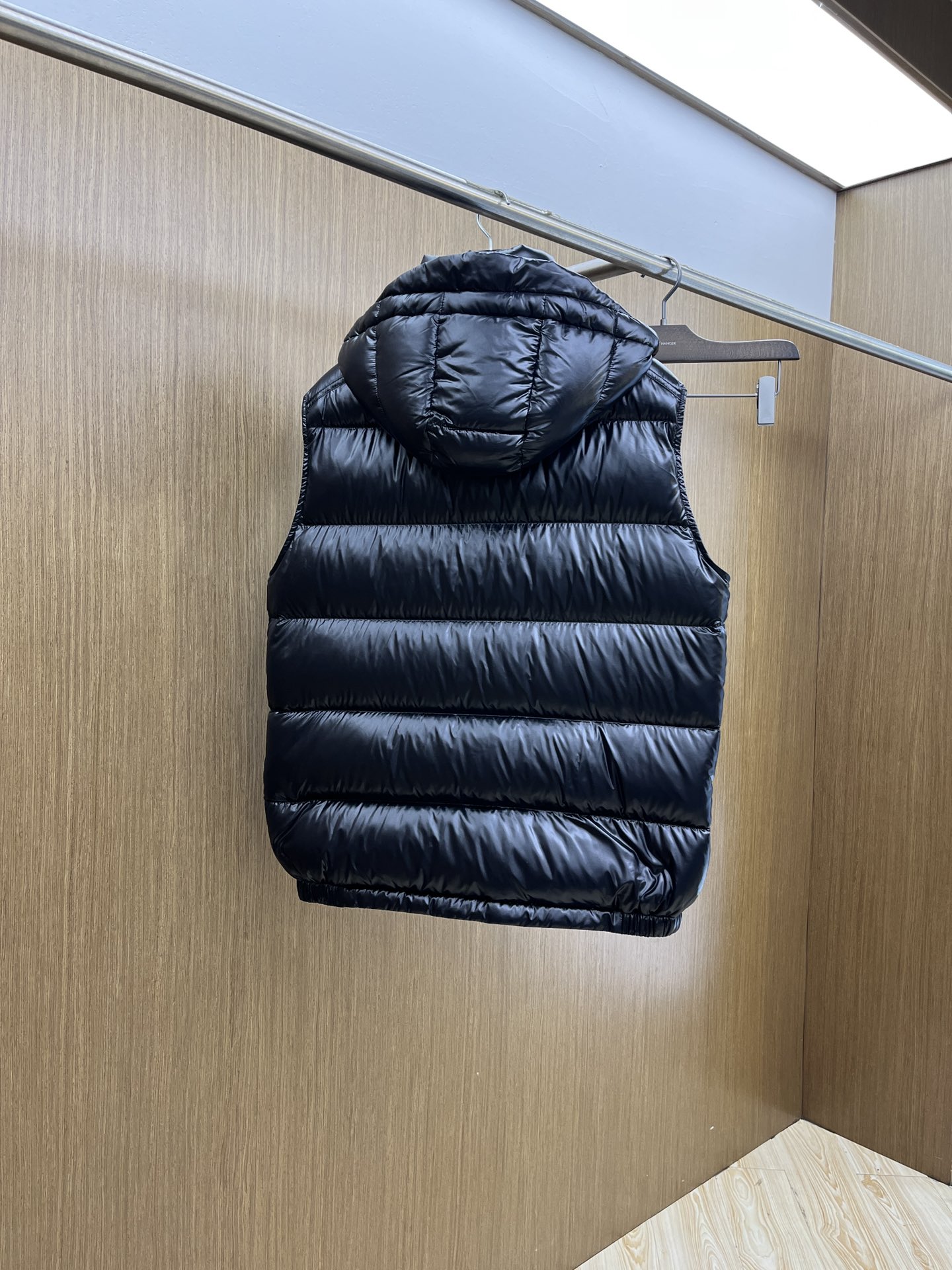 秋冬羽绒 Mon 🔥🔥高版本2025秋冬新款羽绒马甲🆕原版订制五金配件全进口原版定制 欢迎对比 绝对的高