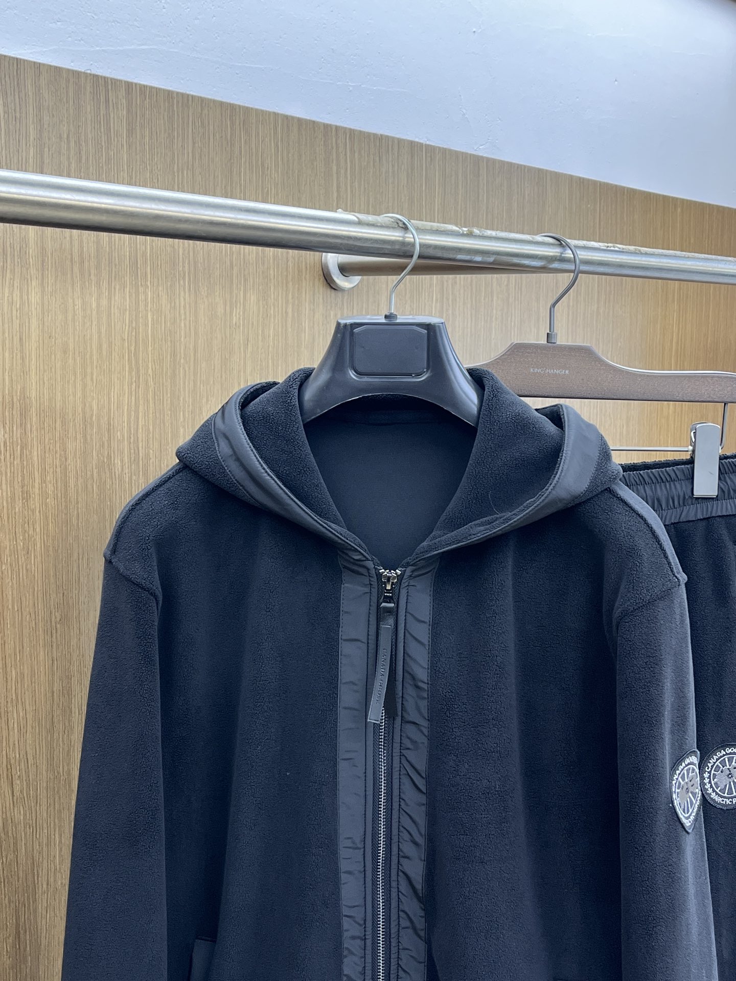 秋冬/套 CANADA 🔥GW最新款老爹休闲风休闲套装 最新最顶级经典重工刺绣字母排列经典图案潮流连帽休