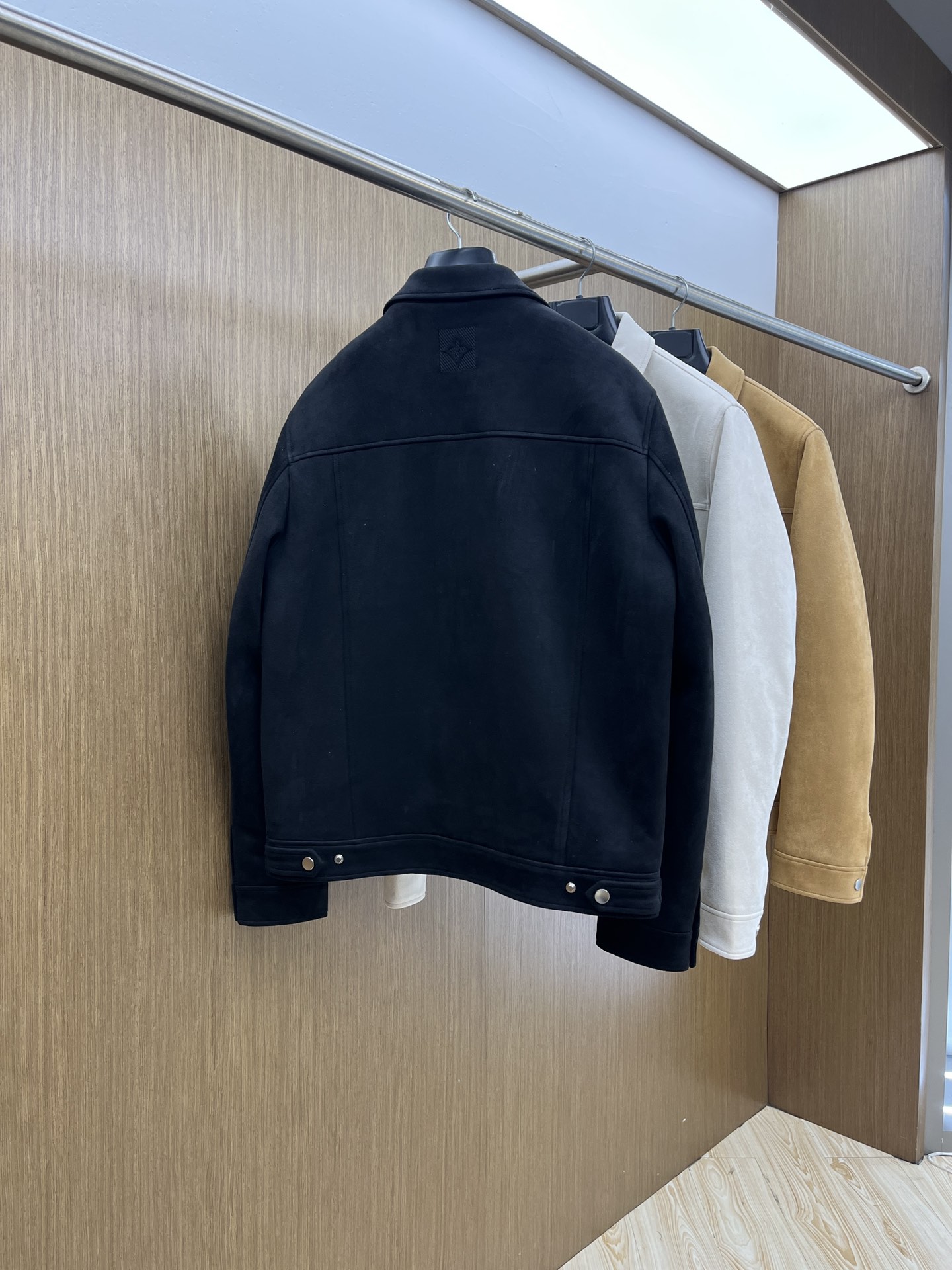 秋冬羽绒 Louis Vuitton 驴家# 25秋冬时尚麋鹿皮羽绒内冲80g-90白鸭绒，轻薄有型，上