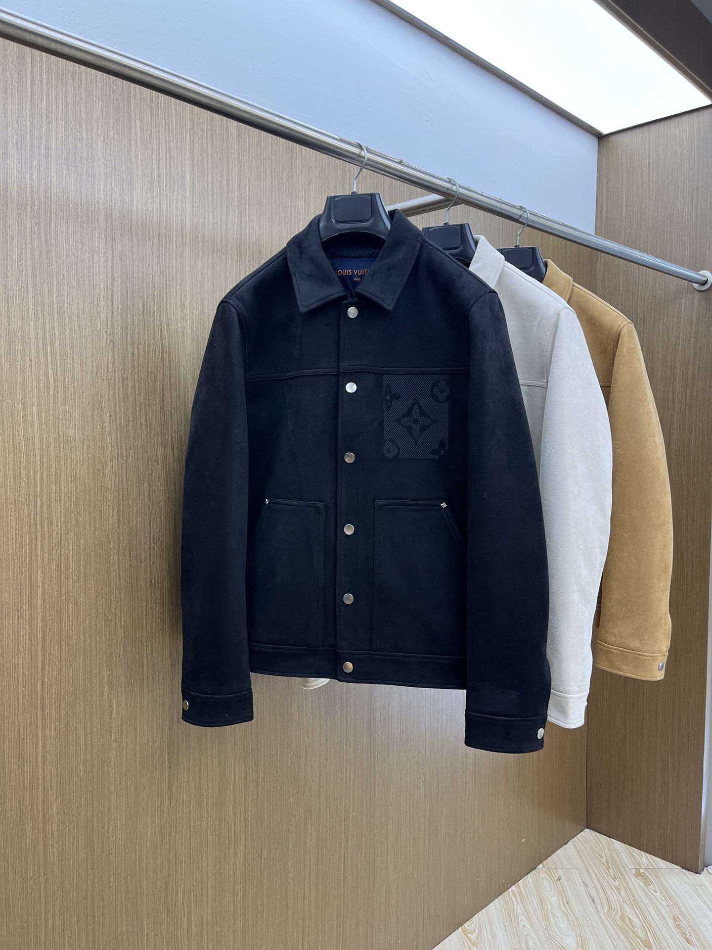 秋冬羽绒 Louis Vuitton 驴家# 25秋冬时尚麋鹿皮羽绒内冲80g-90白鸭绒，轻薄有型，上