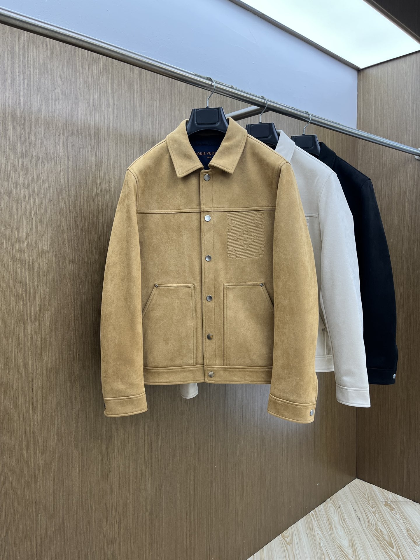 秋冬羽绒 Louis Vuitton 驴家# 25秋冬时尚麋鹿皮羽绒内冲80g-90白鸭绒，轻薄有型，上