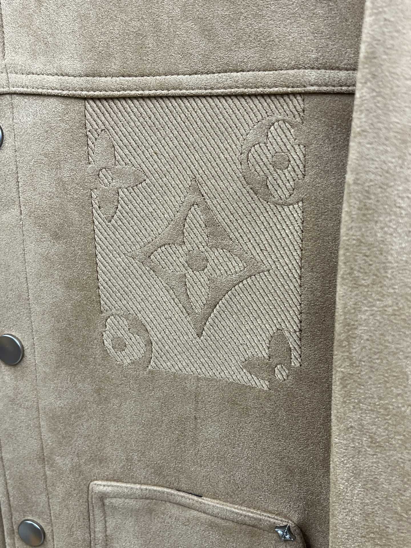 秋冬羽绒 Louis Vuitton 驴家# 25秋冬时尚麋鹿皮羽绒内冲80g-90白鸭绒，轻薄有型，上