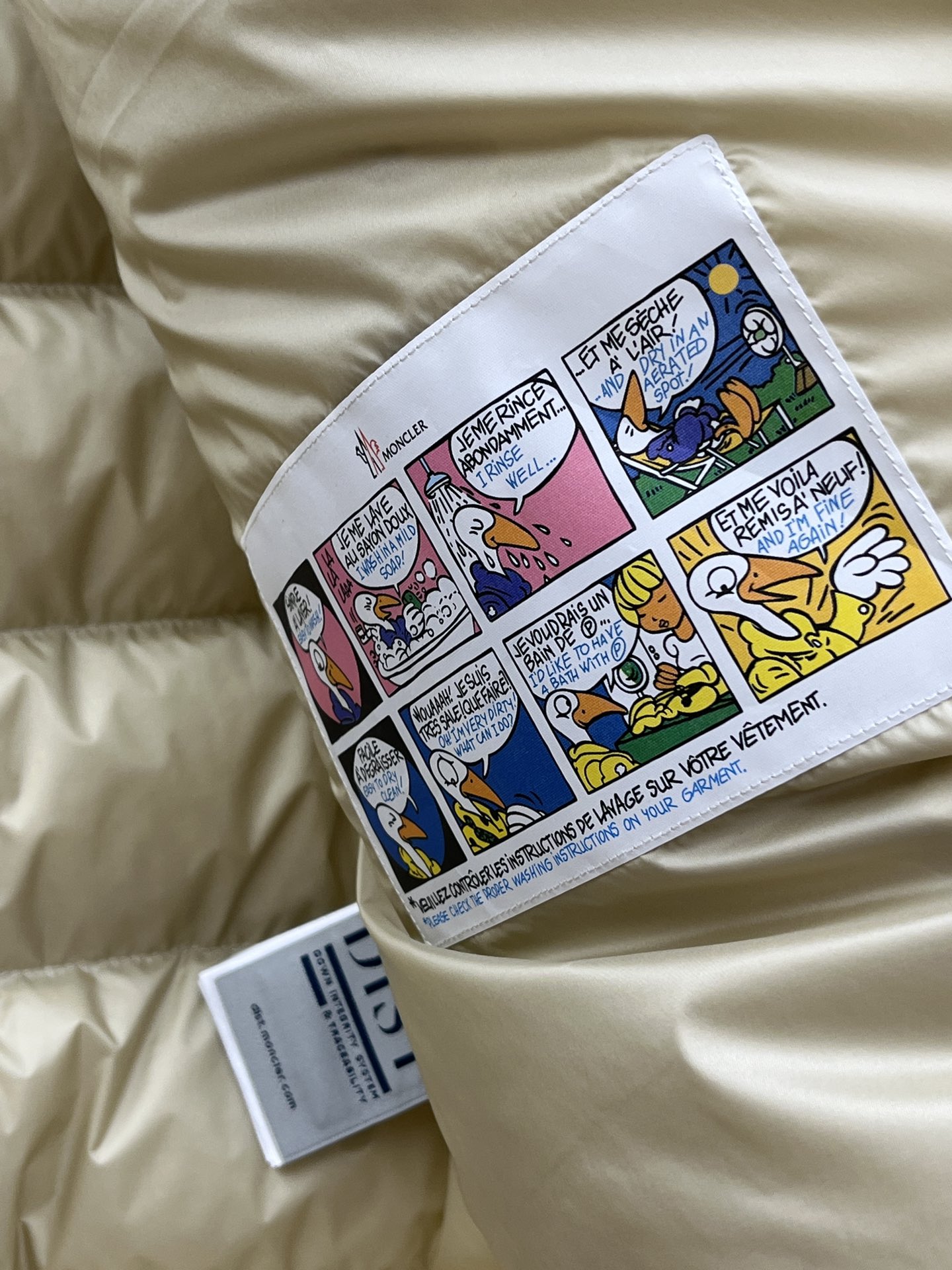 秋冬羽绒 Mon 🔥🔥羽绒服2025最新款时尚设计师款羽绒外套.（连帽不可可拆卸）处处细节显工艺足够的高