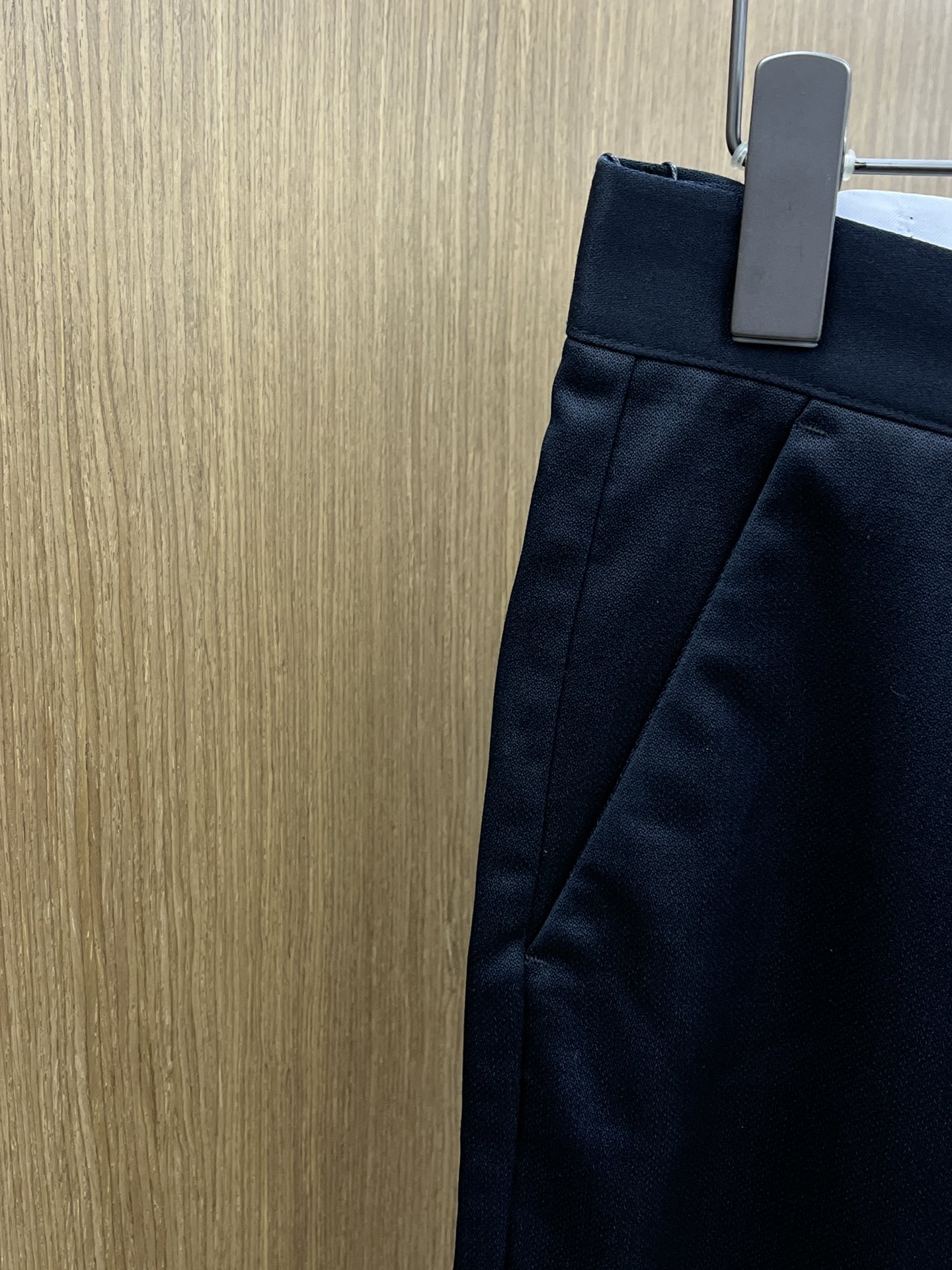 秋冬 BBR 🔥🔥ss秋冬新品，官网同步有售，男士高端商务休闲西裤，高端进口面料，带弹力，后面采用硅胶字