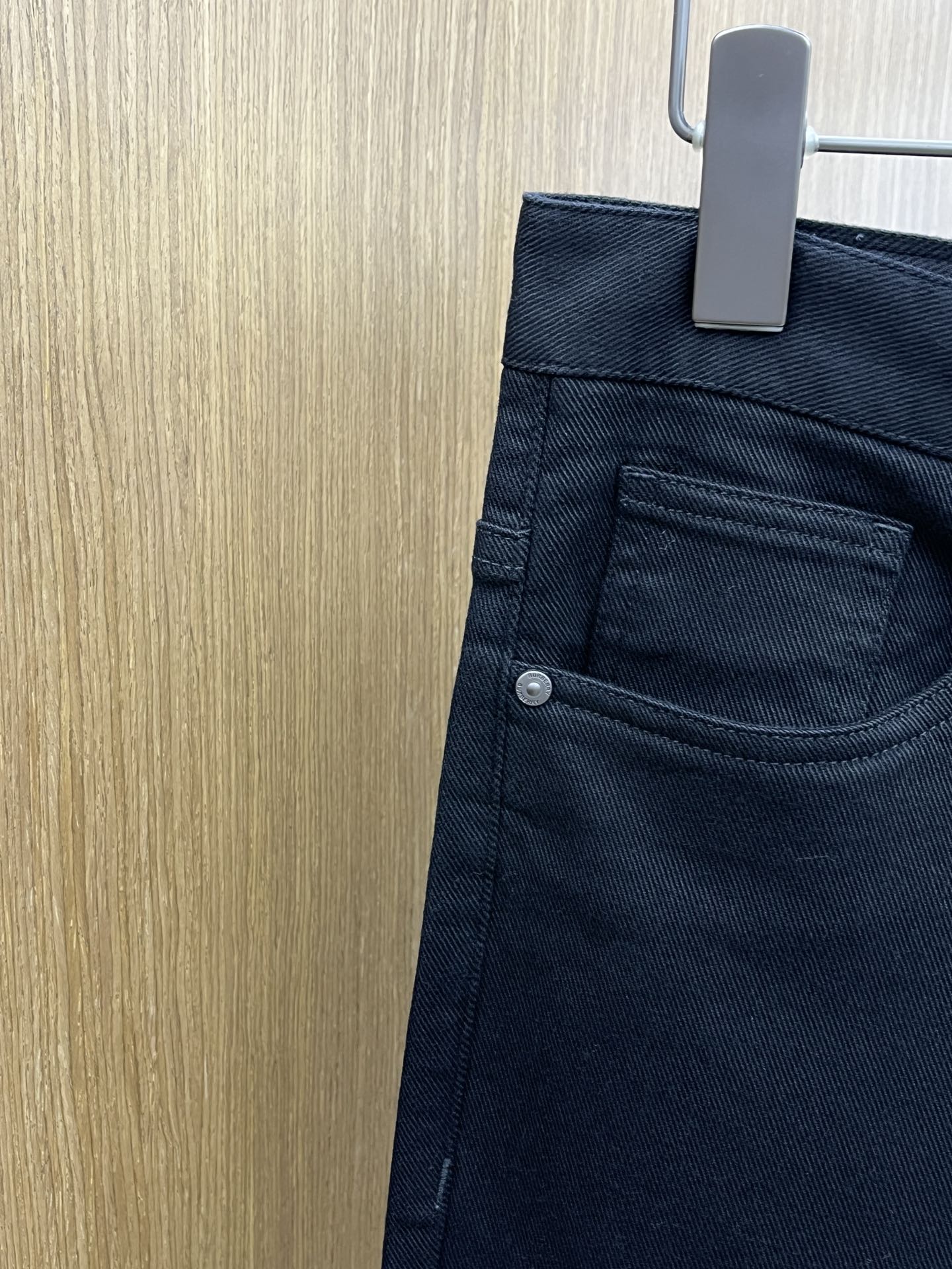 秋冬 BBR 🔥🔥ss秋冬新品，官网同步有售，男士高端商务休闲西裤，高端进口面料，带弹力，后面采用硅胶字