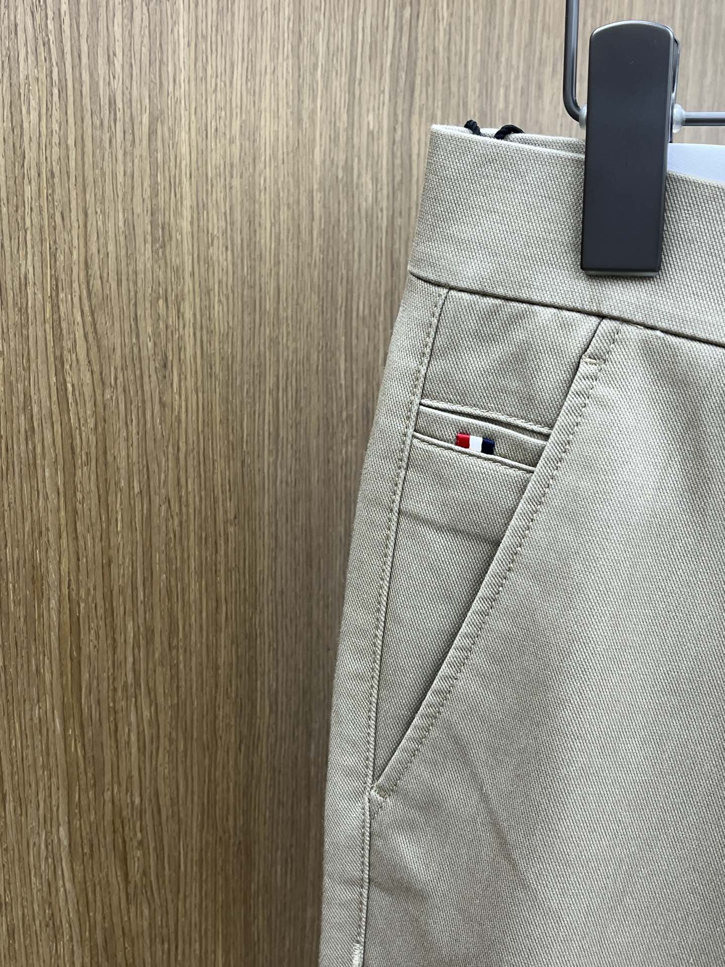 秋冬 CD 🔥🔥ss秋冬新品，官网同步有售，男士高端商务休闲西裤，高端进口面料，带弹力，后面采用硅胶字母